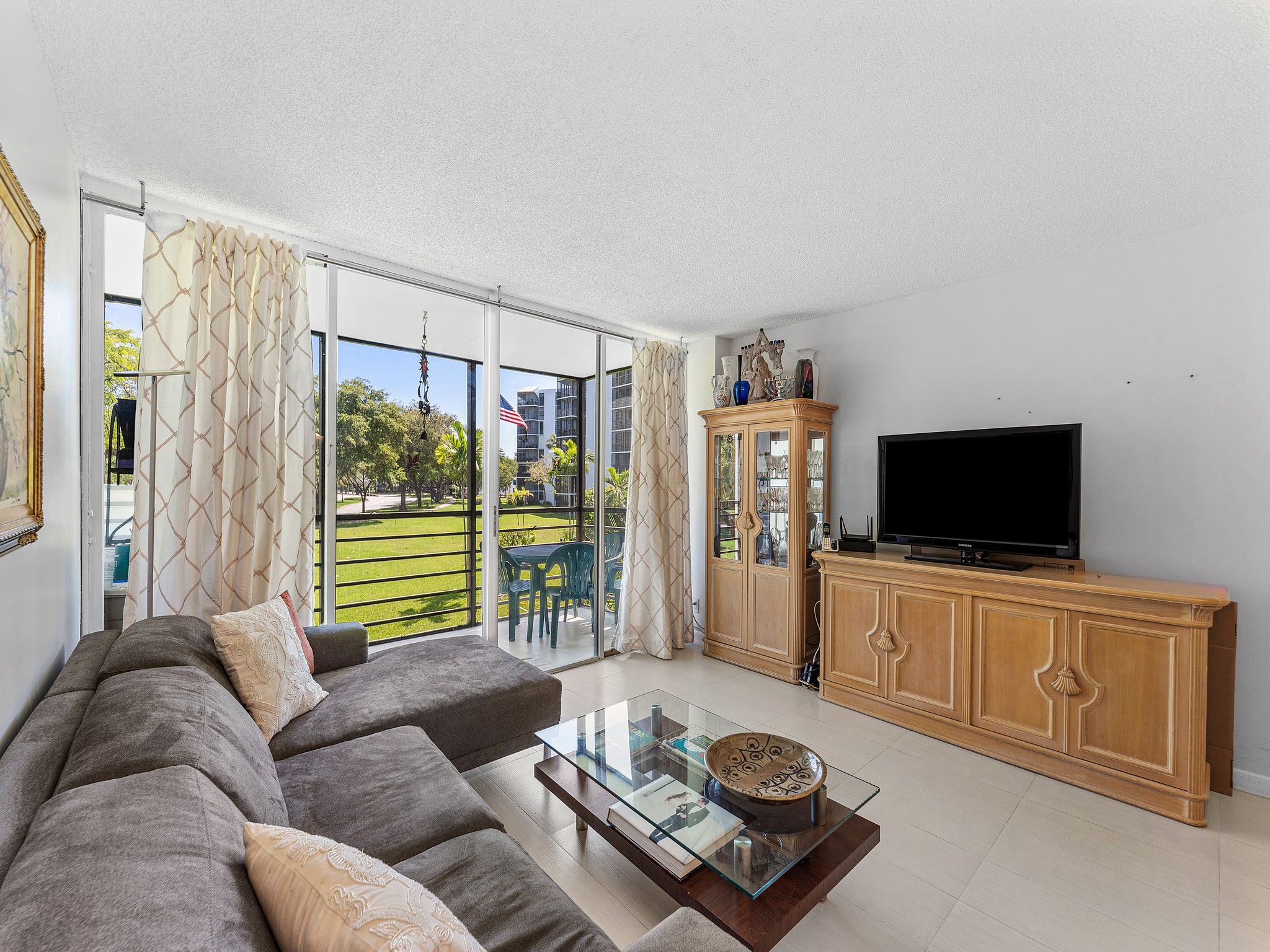  20500 W Country Club Drive, Aventura, FL, 33180 - 物件實景
