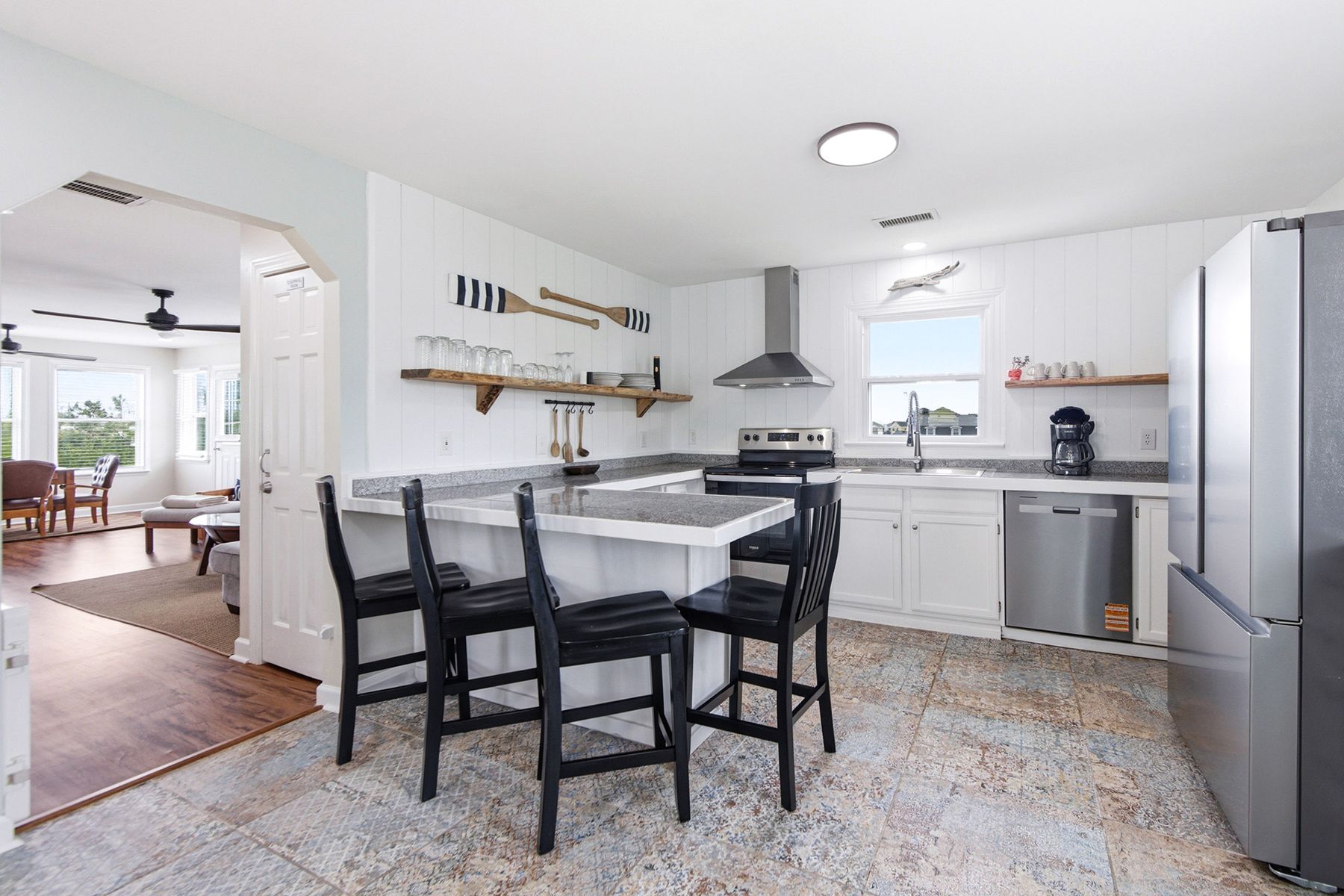  103 West Aviation Avenue, Kill Devil Hills, NC 27948 - 物件實景