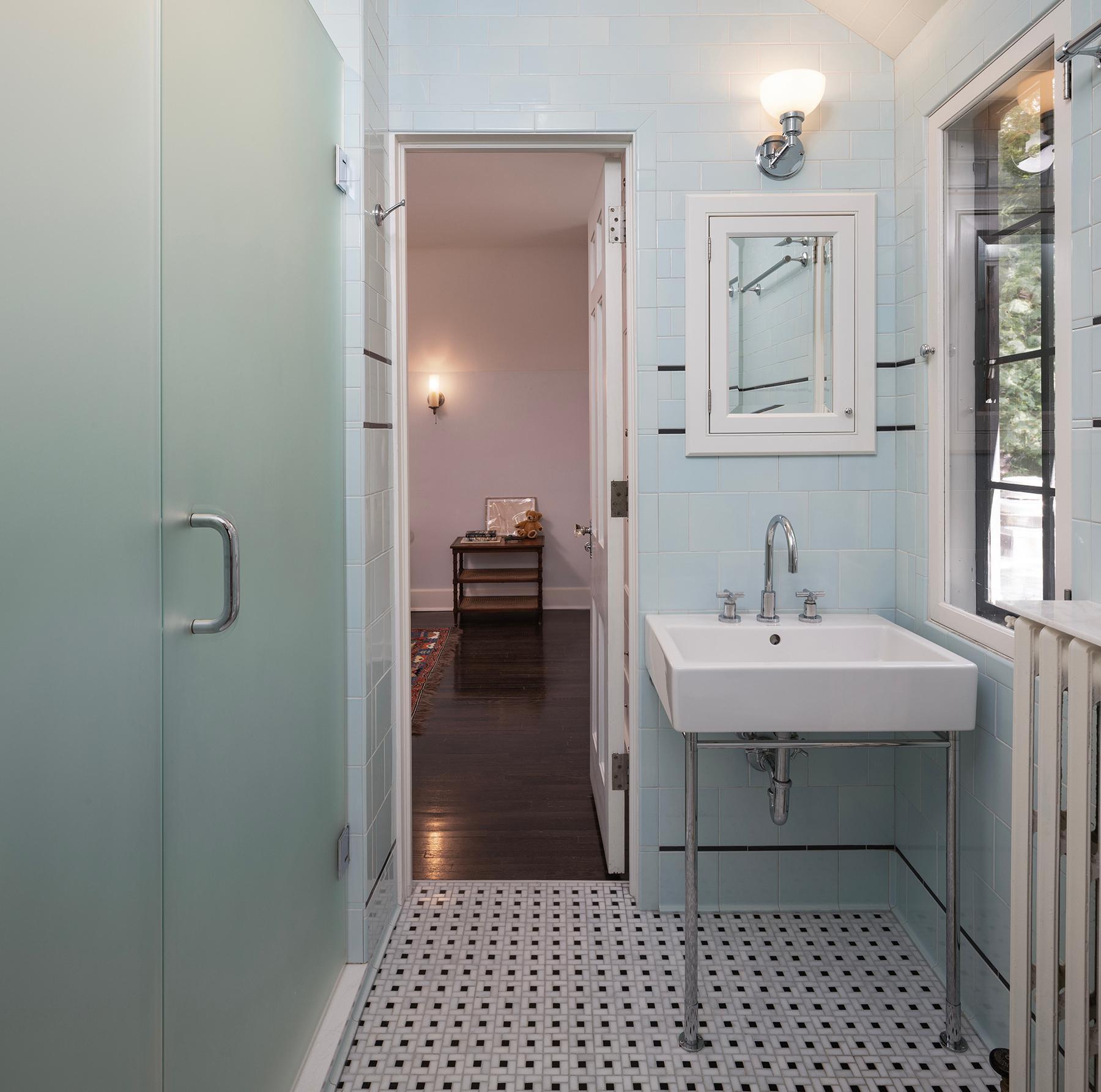 Minneapolis, Minnesota, 55416, United States, 4 Bedrooms Bedrooms, ,4 BathroomsBathrooms,Residential,For Sale,1901324