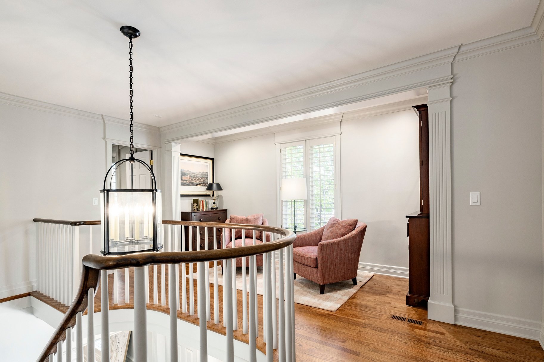  BEAUTIFULLY UPDATED FEDERAL HEIGHTS TWO STORY HOME - 物件實景