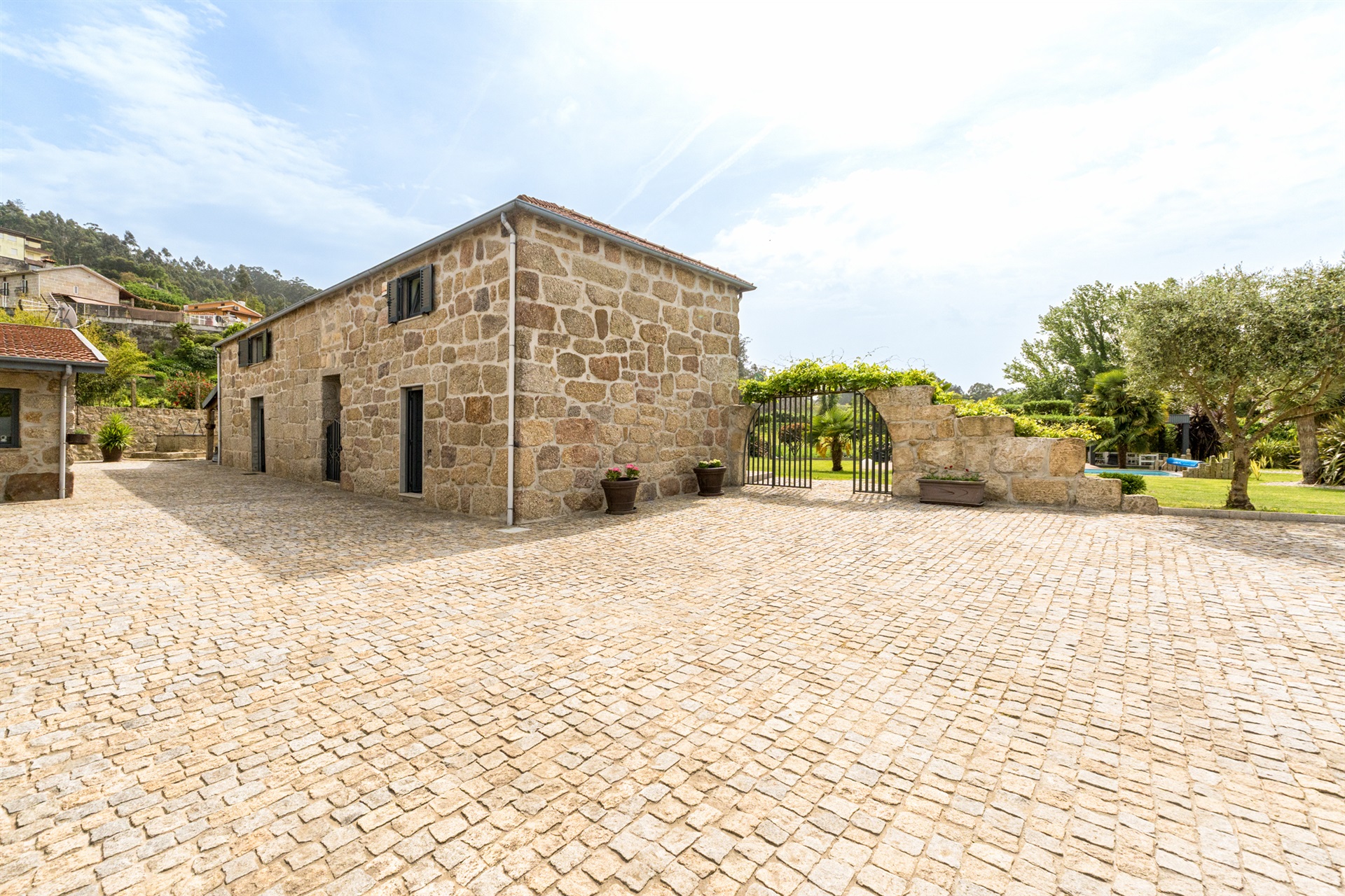  Country house, 6 bedrooms, for Sale - 物件實景