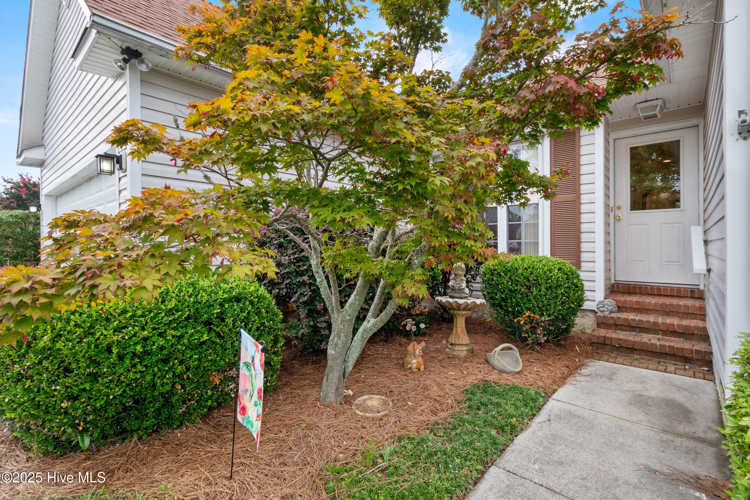 Carolina Beach, North Carolina, 28428, United States, 3 Bedrooms Bedrooms, ,2 BathroomsBathrooms,Residential,For Sale,1890740