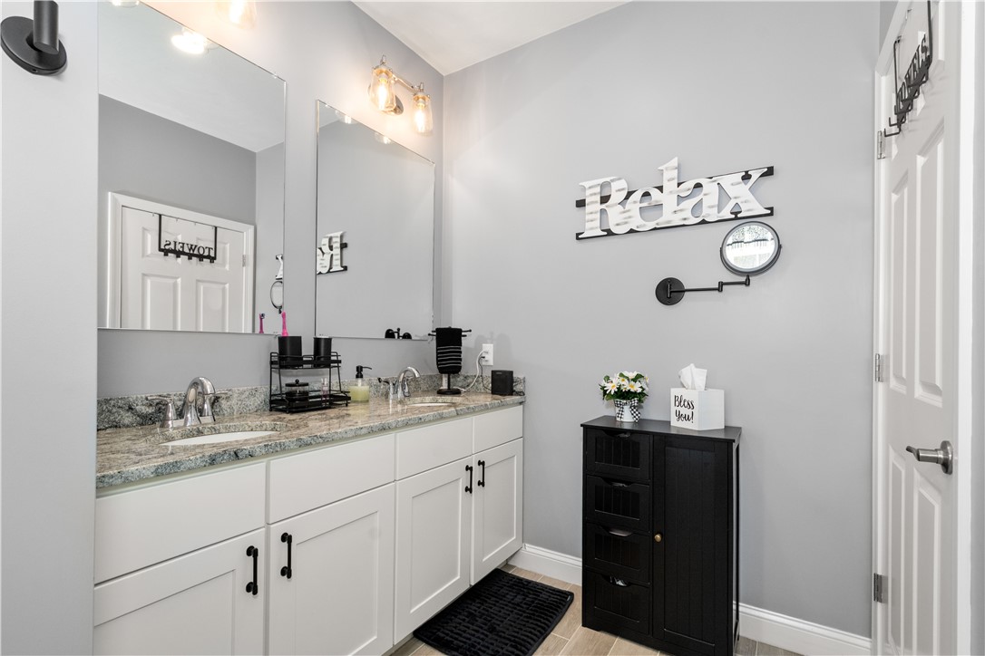 Burrillville, Rhode Island, 02858, United States, 3 Bedrooms Bedrooms, ,2 BathroomsBathrooms,Residential,For Sale,1991043