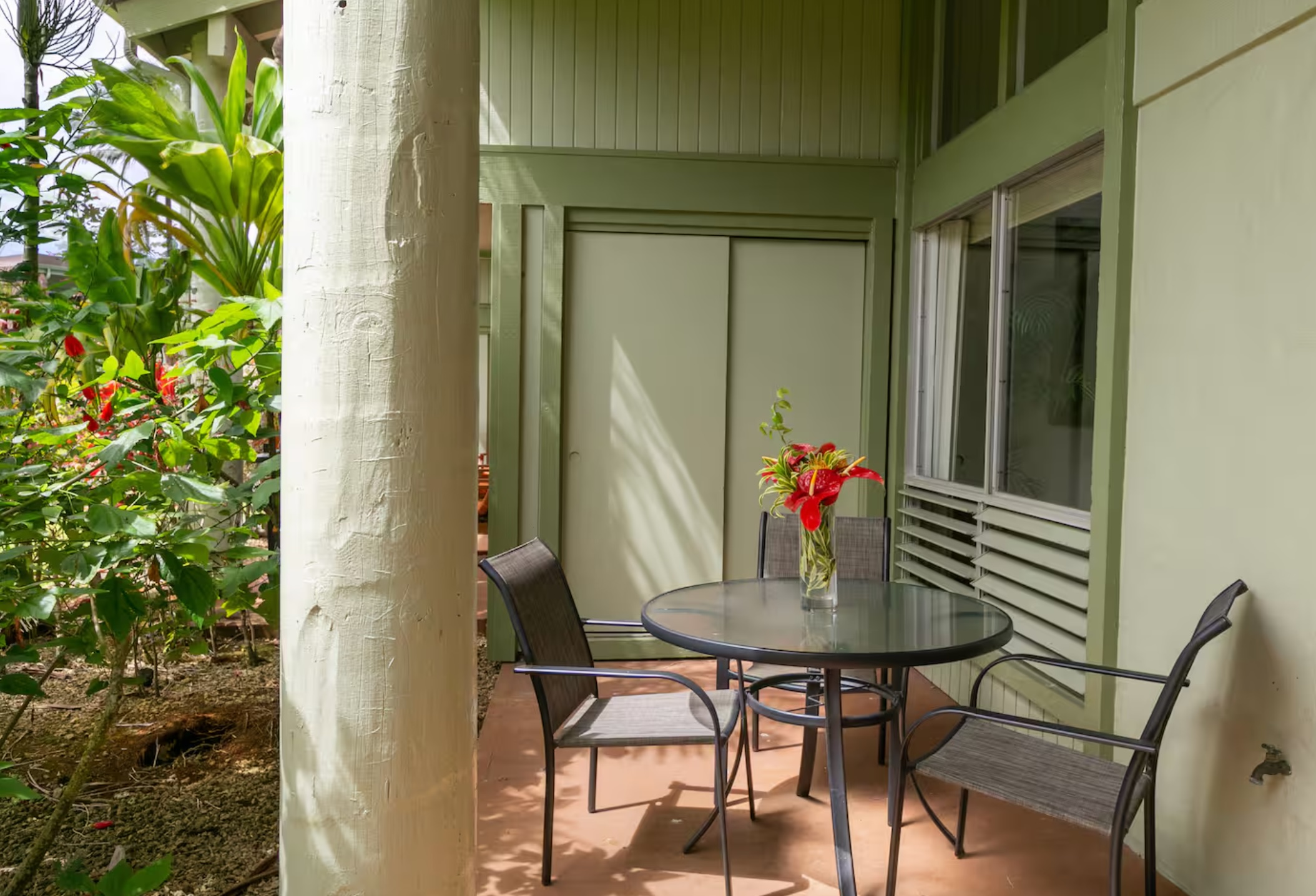 Princeville, Hawaii, 96722, United States, 3 Bedrooms Bedrooms, ,2 BathroomsBathrooms,Residential,For Sale,1819579