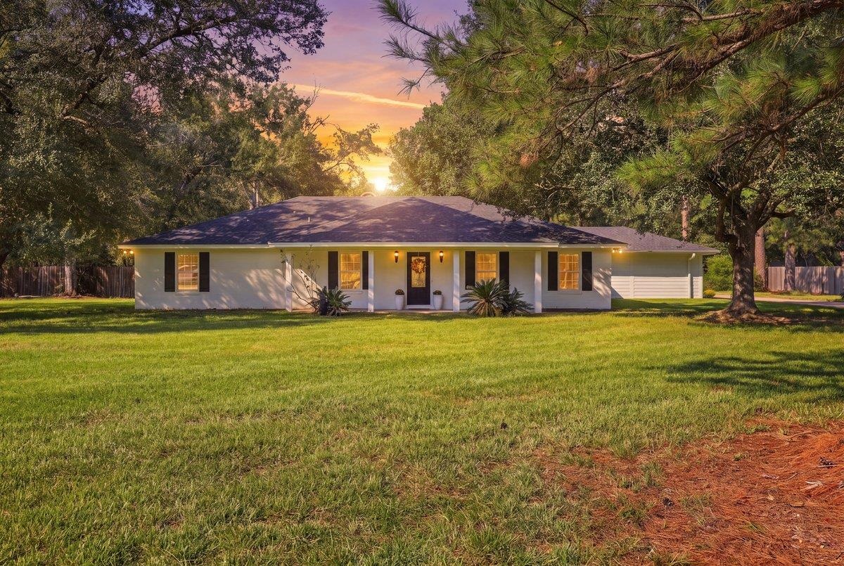 Rolling Hills Dr, Beaumont, TX 77713