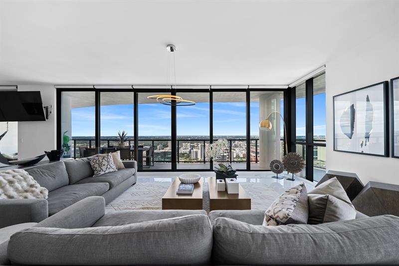 Fort Lauderdale, Florida, 33301, United States, 4 Bedrooms Bedrooms, ,5 BathroomsBathrooms,Residential,For Sale,1987961