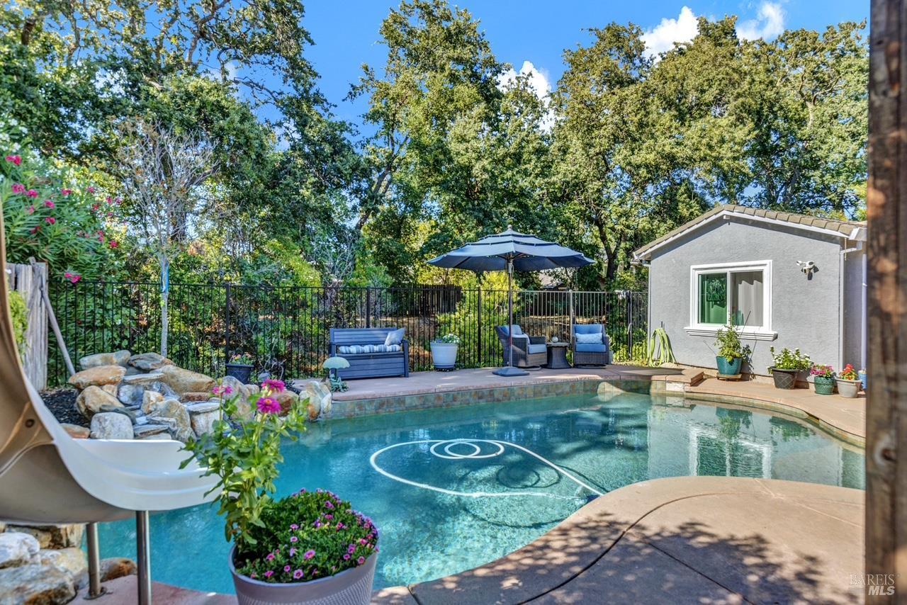 Vacaville, California, 95688, United States, 4 Bedrooms Bedrooms, ,3 BathroomsBathrooms,Residential,For Sale,1900587