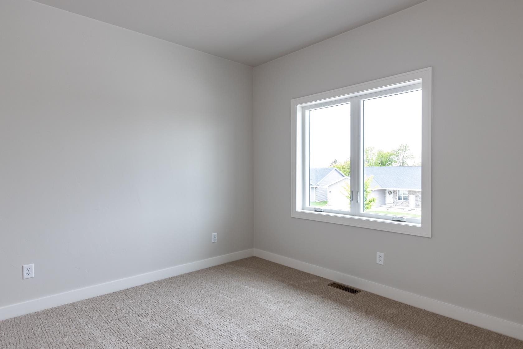 Kimberly, Wisconsin, 54136, United States, 4 Bedrooms Bedrooms, ,3 BathroomsBathrooms,Residential,For Sale,1975041