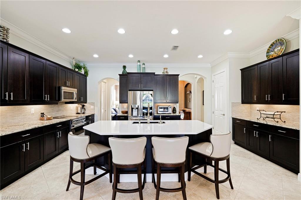 Fort Myers, Florida, 33913, United States, 3 Bedrooms Bedrooms, ,3 BathroomsBathrooms,Residential,For Sale,1925573