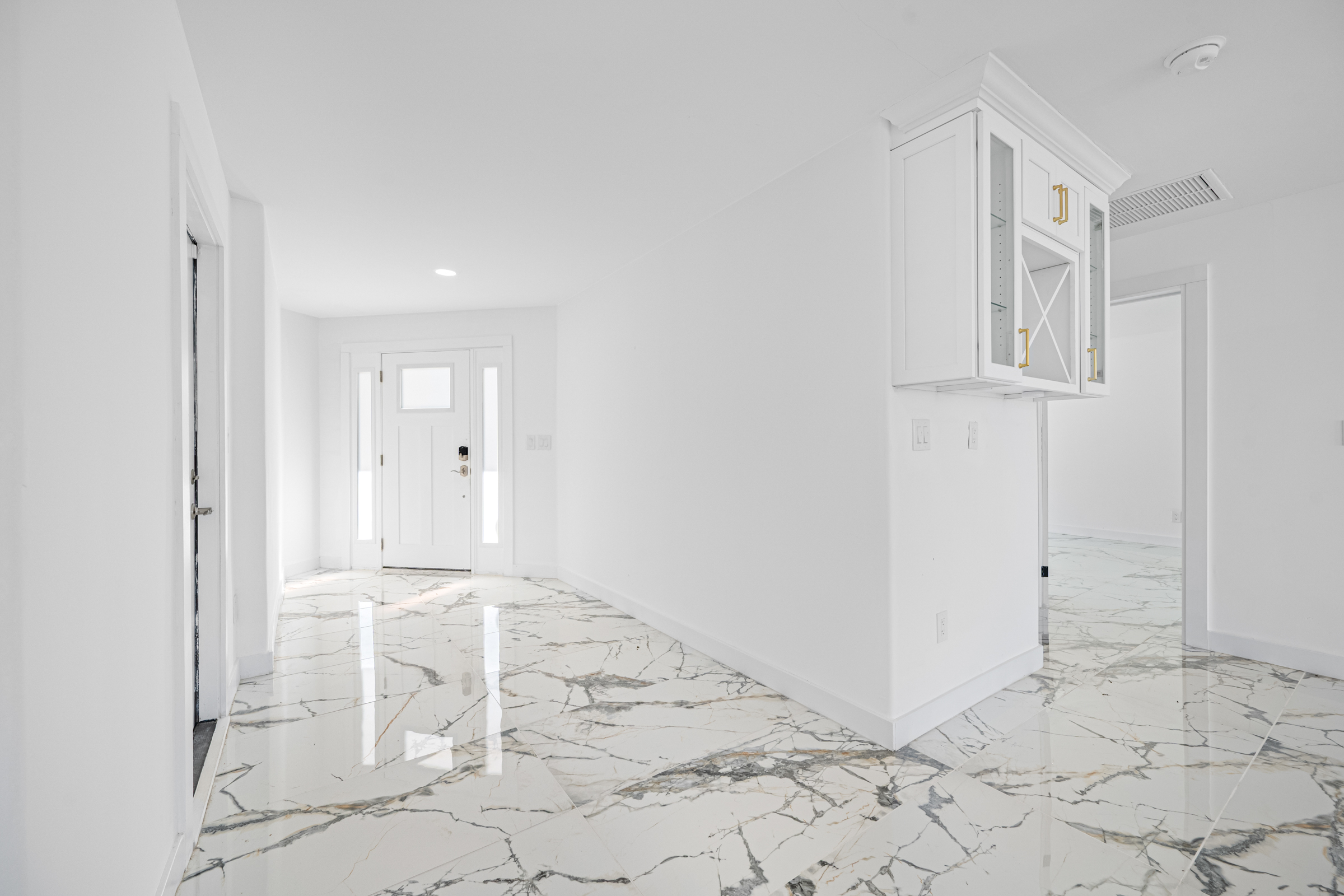 Treasure Island, Florida, 33706, United States, 3 Bedrooms Bedrooms, ,2 BathroomsBathrooms,Residential,For Sale,1990386