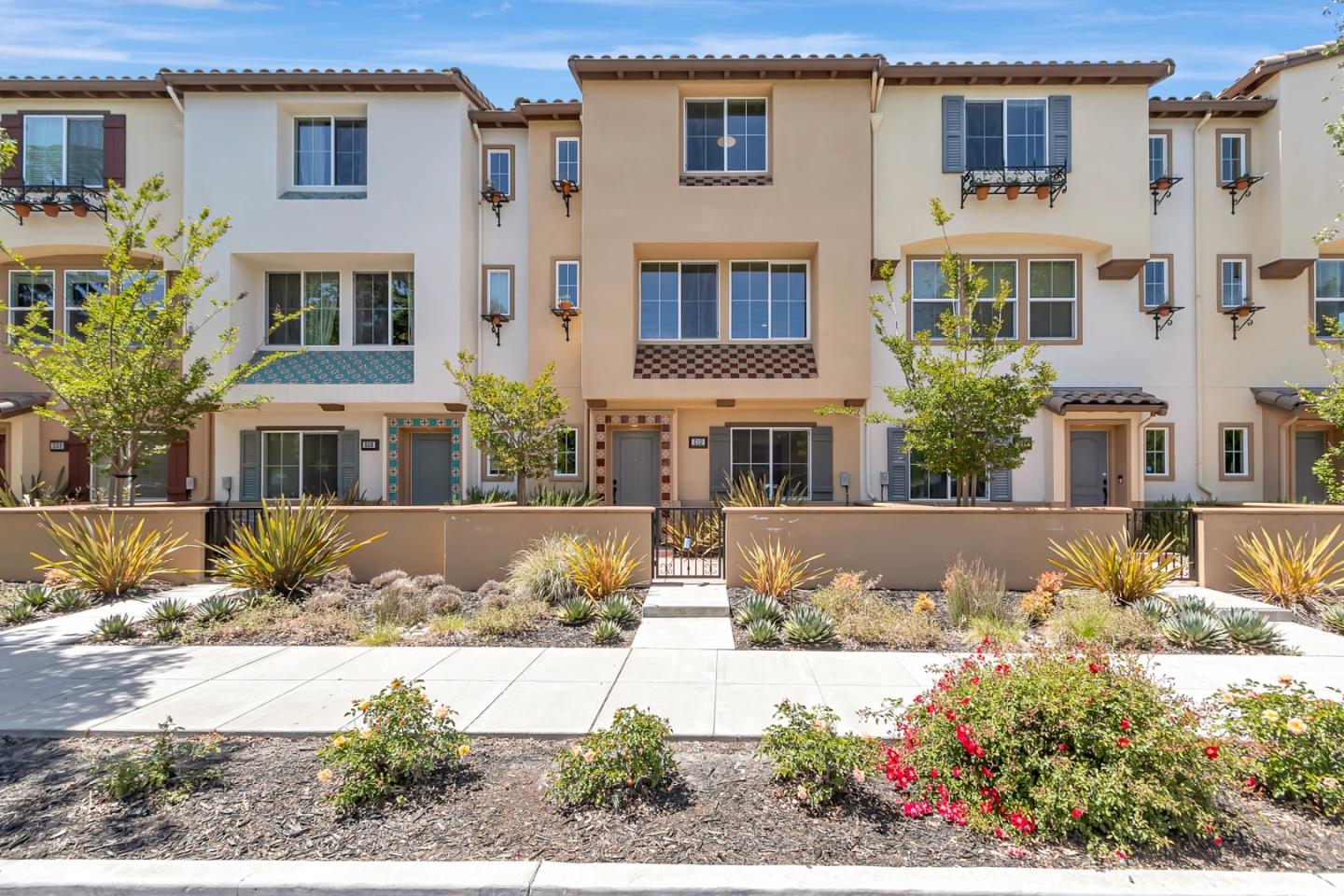 512 San Augusto Ter, Sunnyvale, California, 94085, United States, 4 Bedrooms Bedrooms, ,4 BathroomsBathrooms,Residential,For Sale,512 San Augusto Ter,1527462