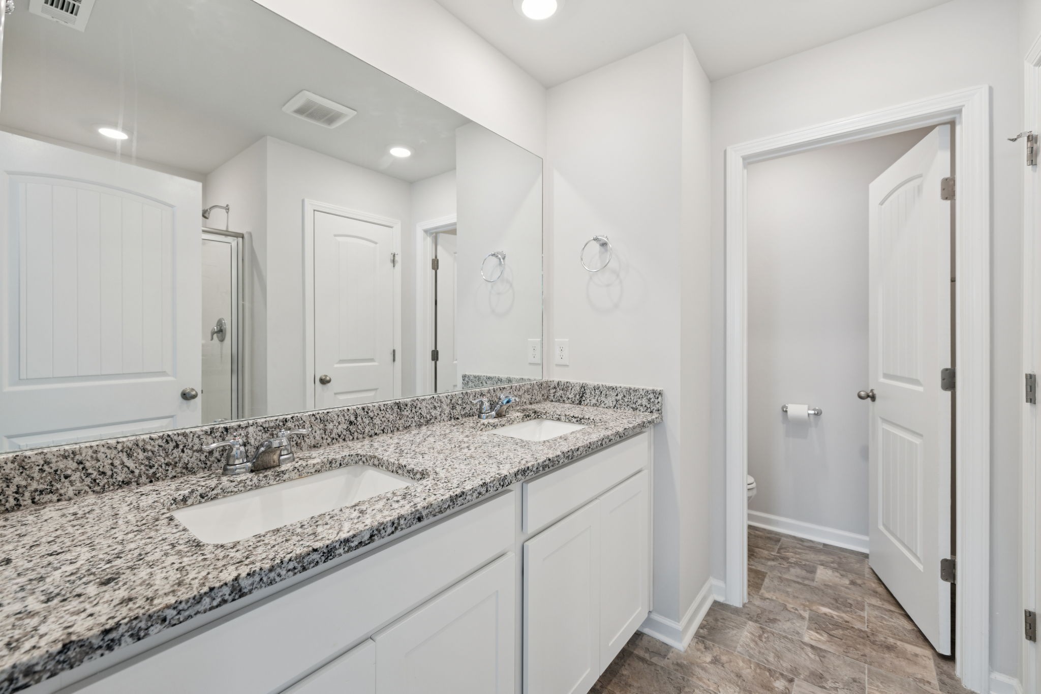  115 Grayson Cir, Chapel Hill, TN, 37034 - 物件實景