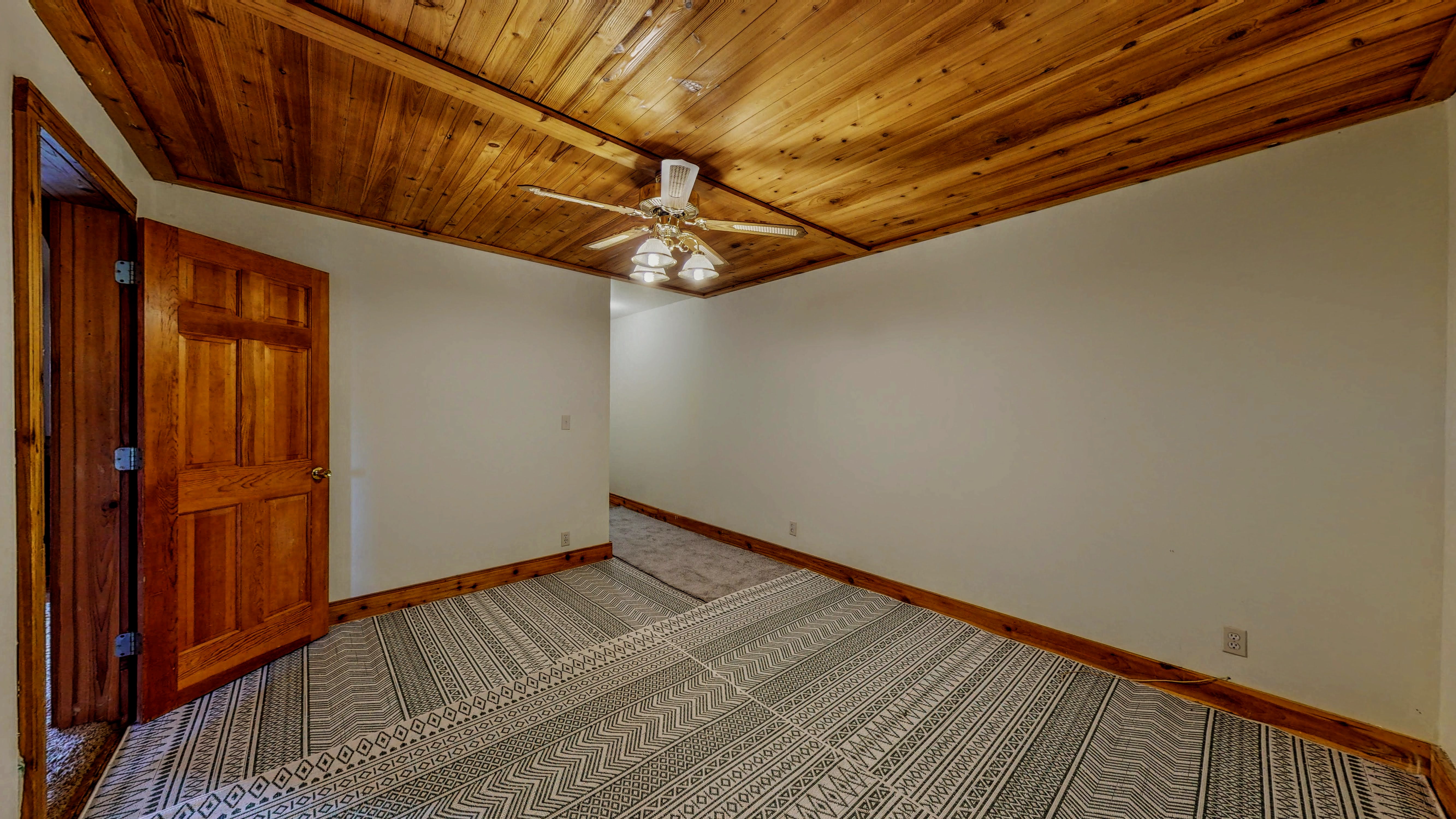 Milford, Wisconsin, 53551, United States, 4 Bedrooms Bedrooms, ,2 BathroomsBathrooms,Residential,For Sale,1889532