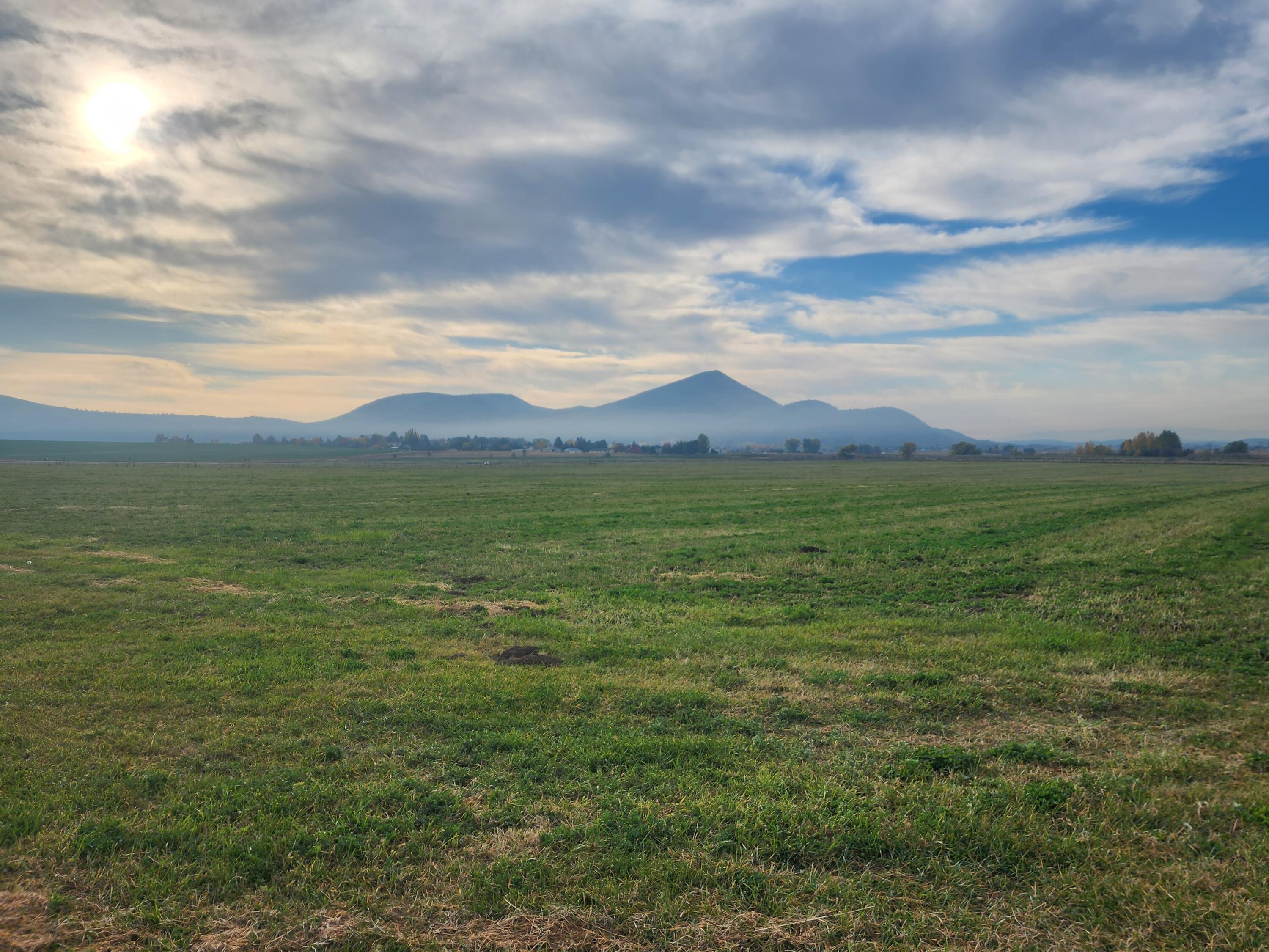 Klamath Falls, Oregon, 97603, United States, ,Residential,For Sale,1806079