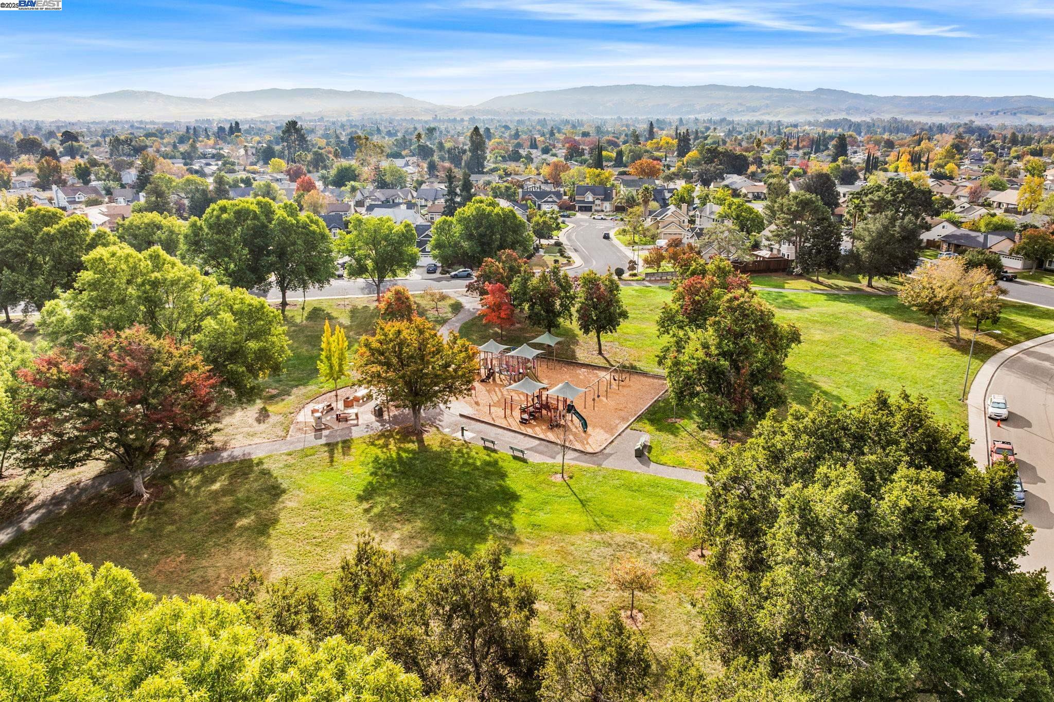 Livermore, California, 94551, United States, 3 Bedrooms Bedrooms, ,2 BathroomsBathrooms,Residential,For Sale,1991919