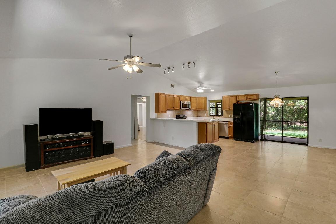 Jupiter, Florida, 33478, United States, 3 Bedrooms Bedrooms, ,2 BathroomsBathrooms,Residential,For Sale,1980938