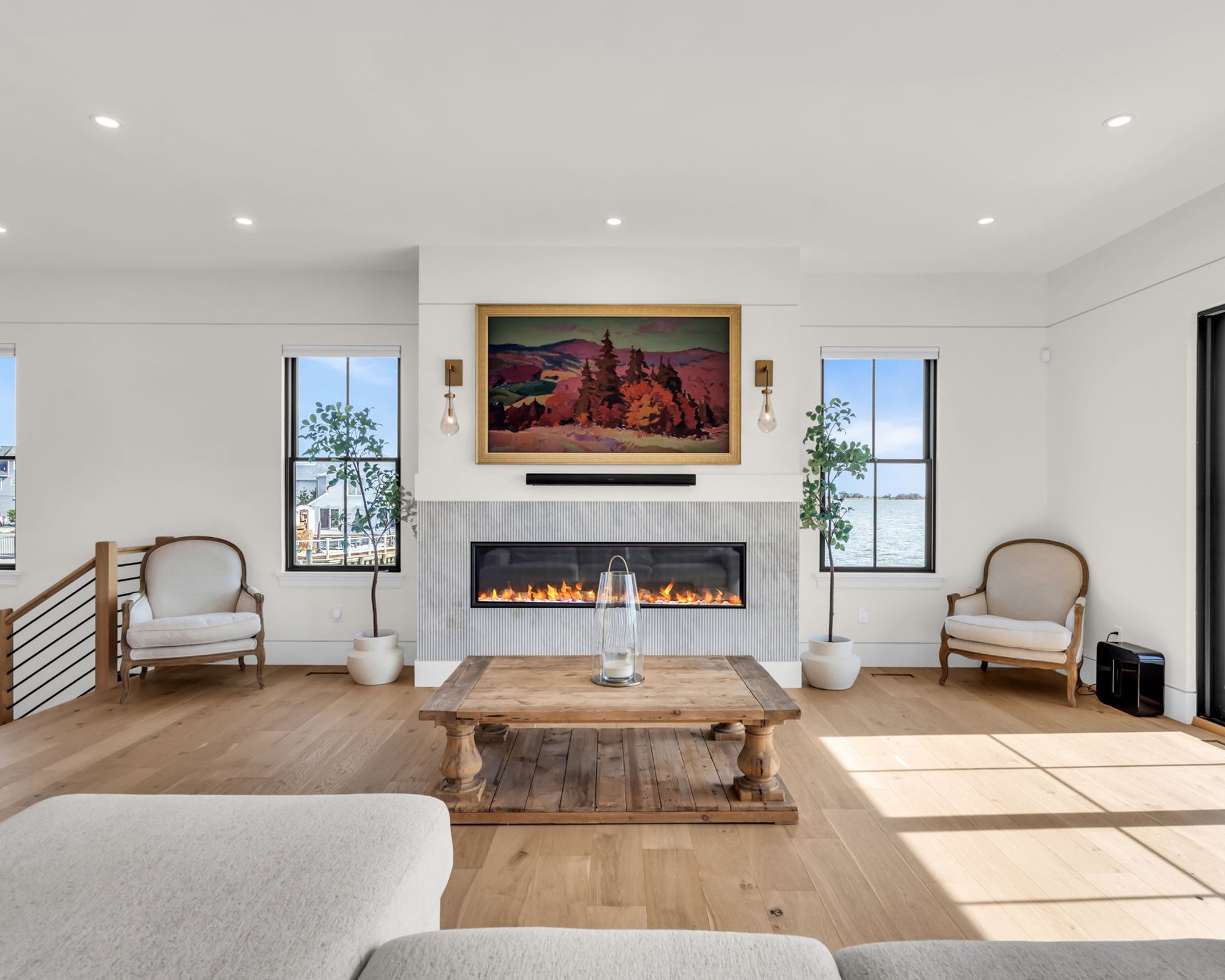  Exceptional Custom Built Waterfront Home - 物件實景