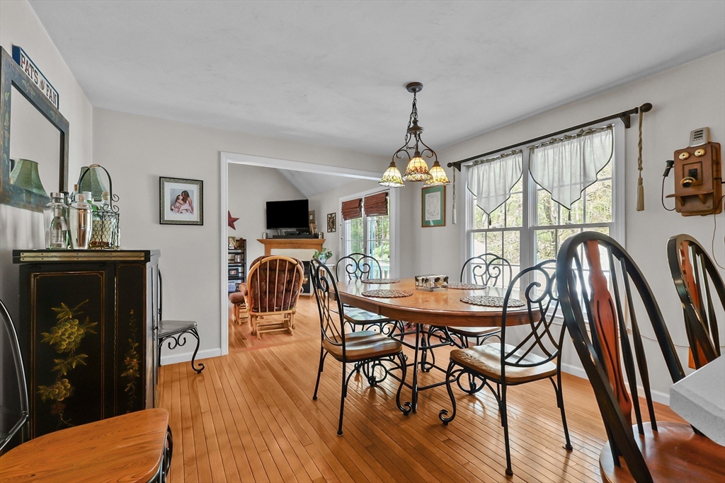 Attleboro, Massachusetts, 02703, United States, 4 Bedrooms Bedrooms, ,4 BathroomsBathrooms,Residential,For Sale,1880500