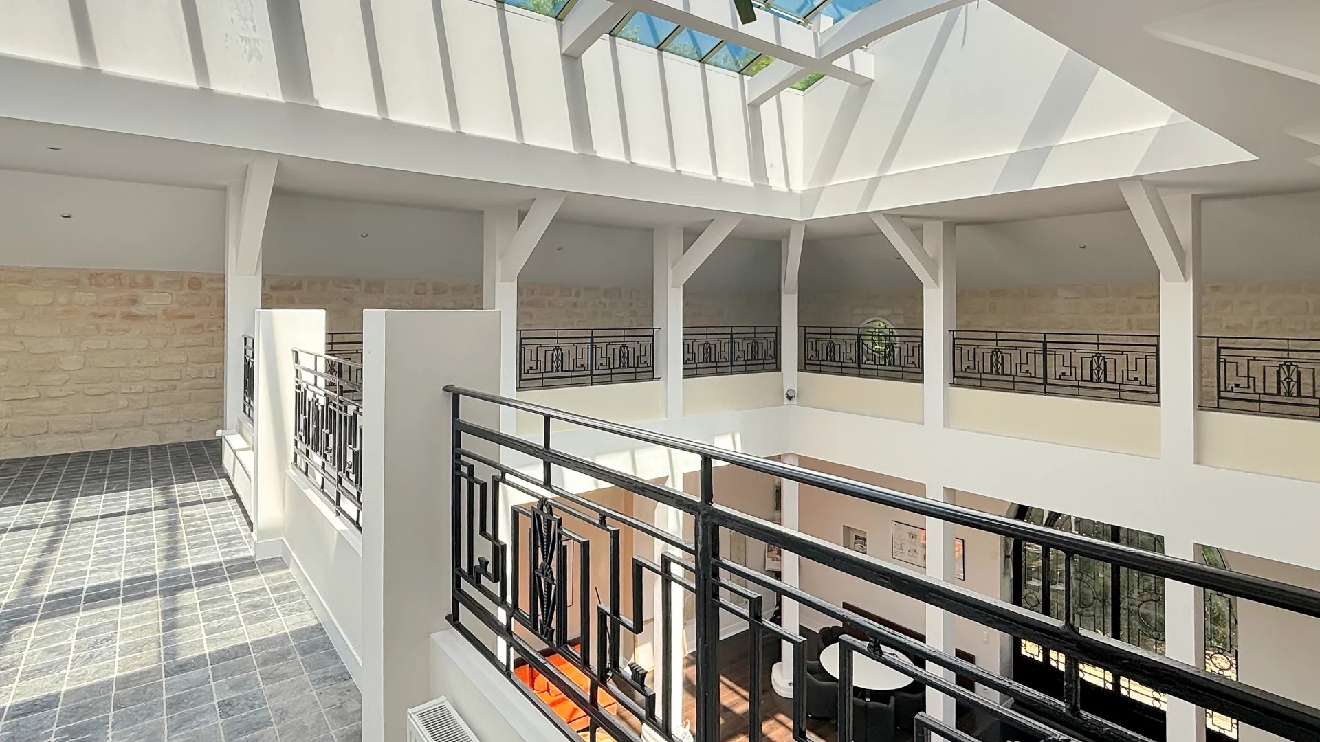 Maisons-Laffitte, Île-de-France, 78600, FR, 8 Bedrooms Bedrooms, ,7 BathroomsBathrooms,Residential,For Sale,1562144