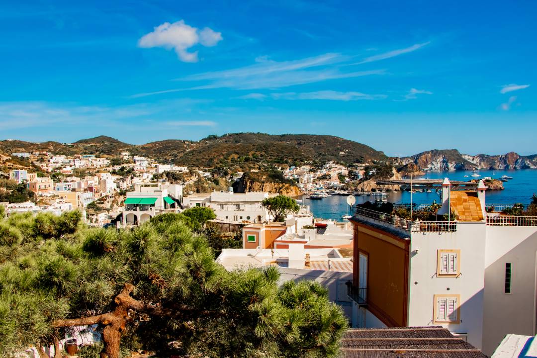 Ponza, Latina, 04027, IT, 7 Bedrooms Bedrooms, ,5 BathroomsBathrooms,Residential,For Sale,1761786