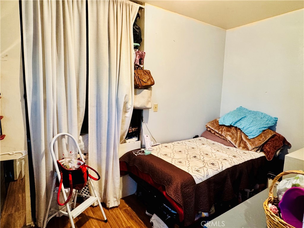 Los Angeles, California, 90023, United States, 4 Bedrooms Bedrooms, ,3 BathroomsBathrooms,Residential,For Sale,2013063