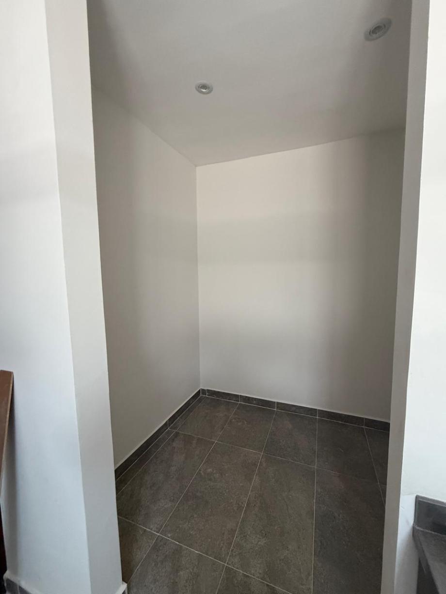 Villas del Renacimiento, Torreón, Coahuila de Zaragoza, 27420, Mexico, 3 Bedrooms Bedrooms, ,2 BathroomsBathrooms,Residential,For Sale,Villas del Renacimiento,1588559