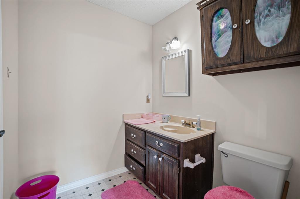 Palmer, Texas, 75152, United States, 4 Bedrooms Bedrooms, ,4 BathroomsBathrooms,Residential,For Sale,1943207
