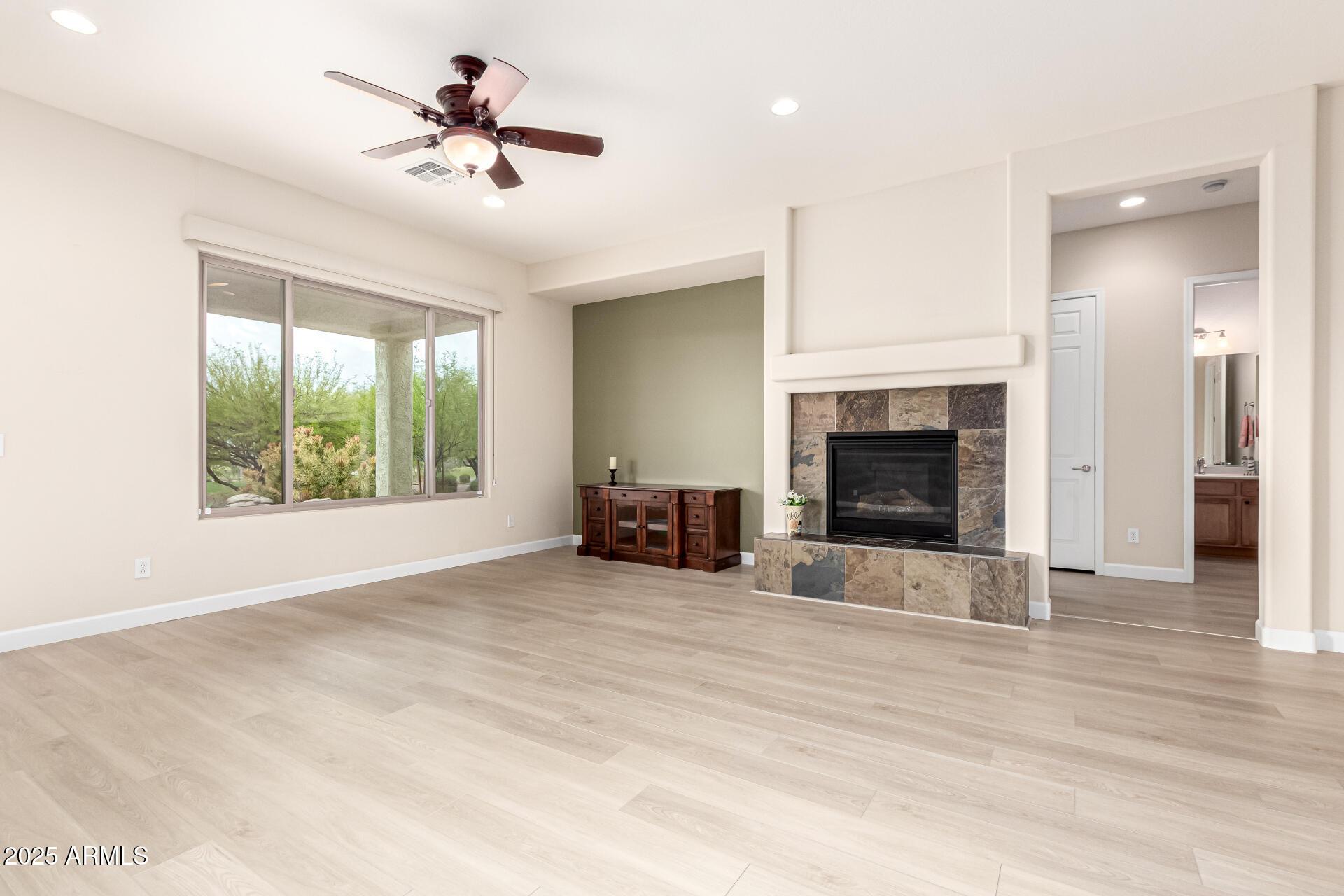 Buckeye, Arizona, 85396, United States, 2 Bedrooms Bedrooms, ,2 BathroomsBathrooms,Residential,For Sale,1988574