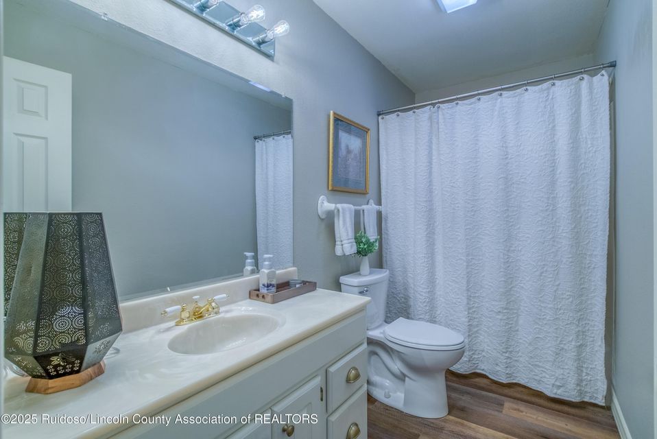 Alto, New Mexico, 88312, United States, 3 Bedrooms Bedrooms, ,3 BathroomsBathrooms,Residential,For Sale,1915244