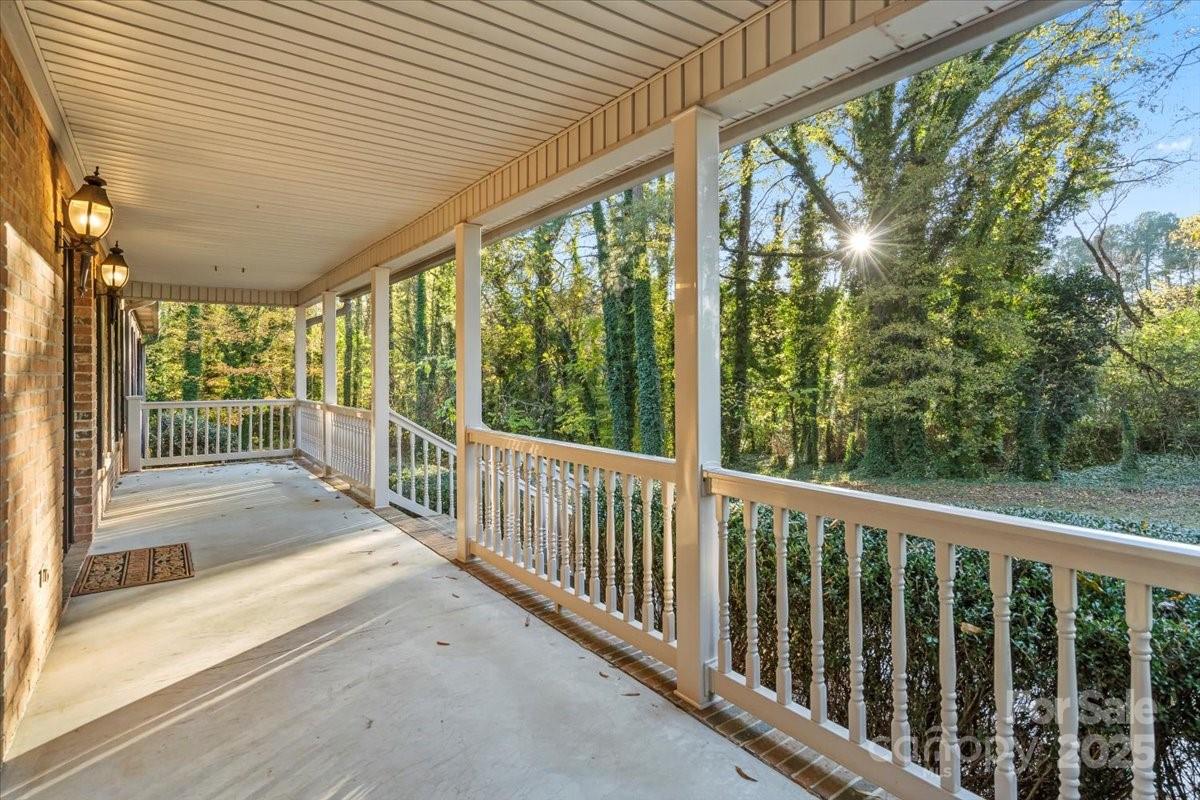 Kannapolis, North Carolina, 28081, United States, 3 Bedrooms Bedrooms, ,4 BathroomsBathrooms,Residential,For Sale,1989536