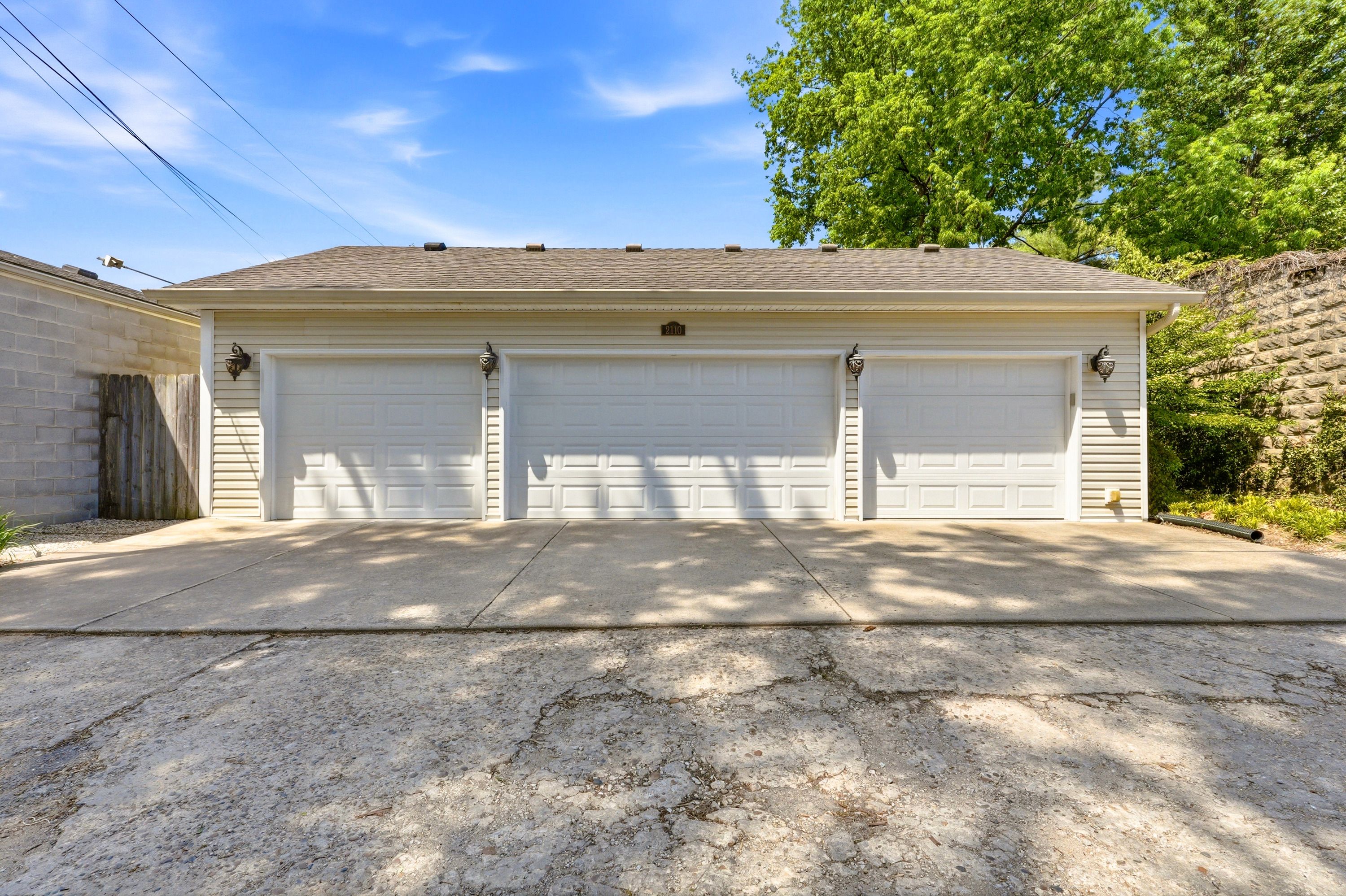  2110 Bonnycastle Avenue, Louisville, KY 40205 - 物件實景