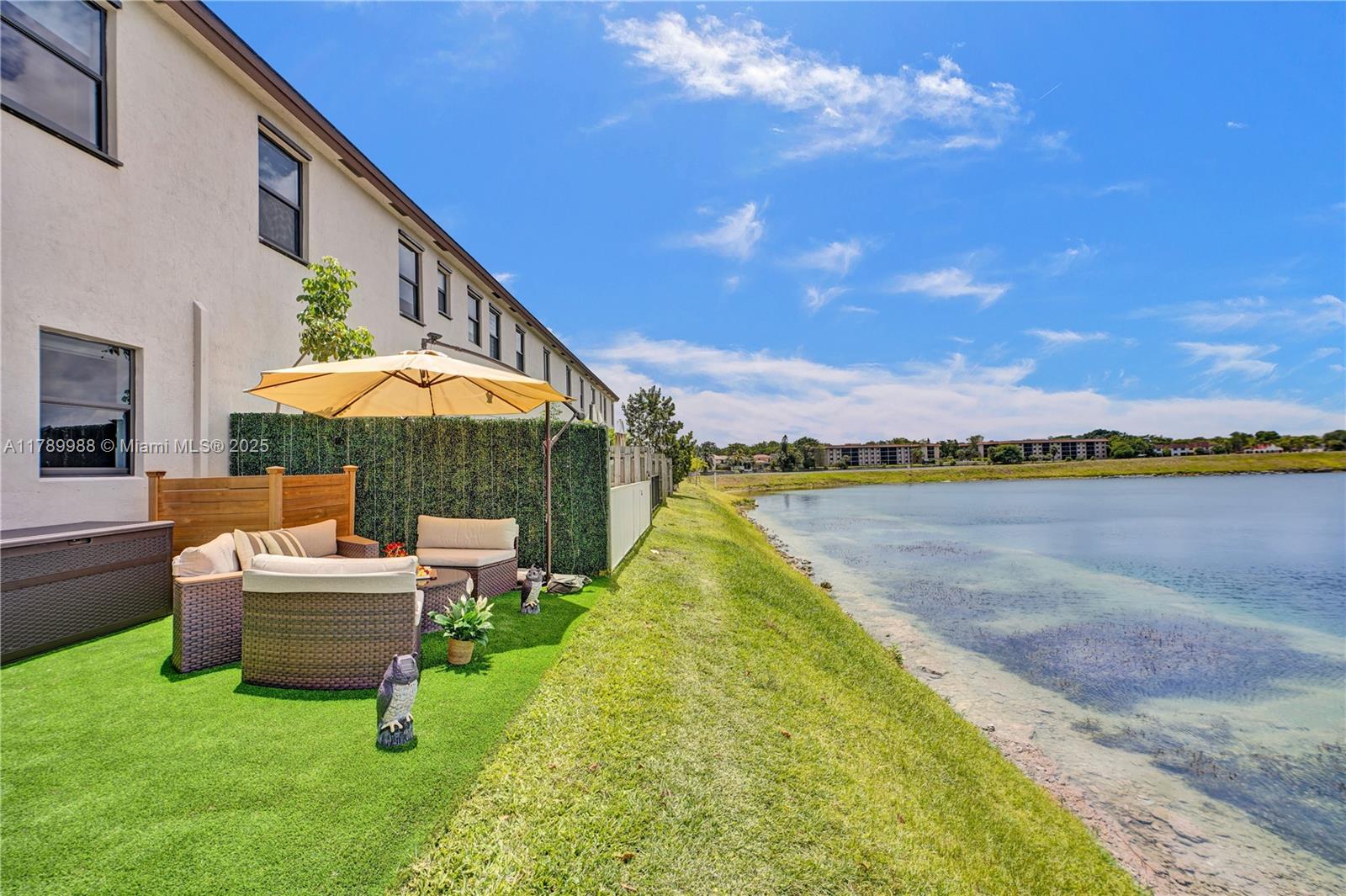 Miami, Florida, 33179, United States, 3 Bedrooms Bedrooms, ,3 BathroomsBathrooms,Residential,For Sale,1784236