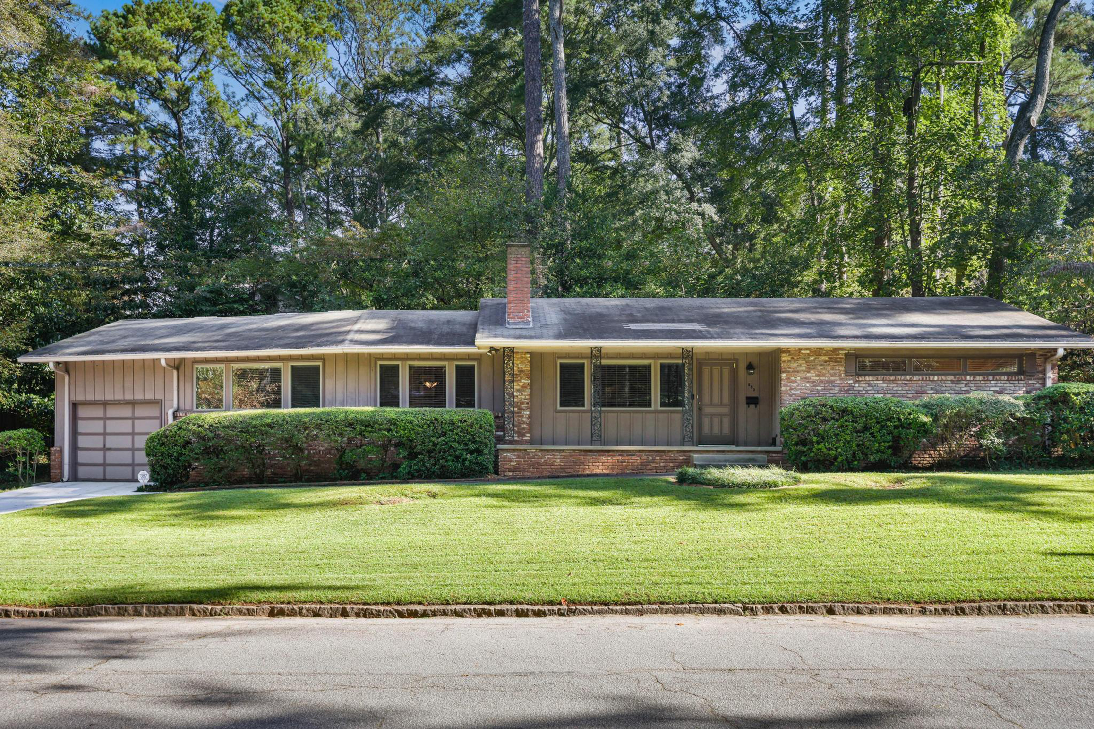  Meticulously Maintained Mid-century Modern Home in the Heart of Decatur - 物件實景