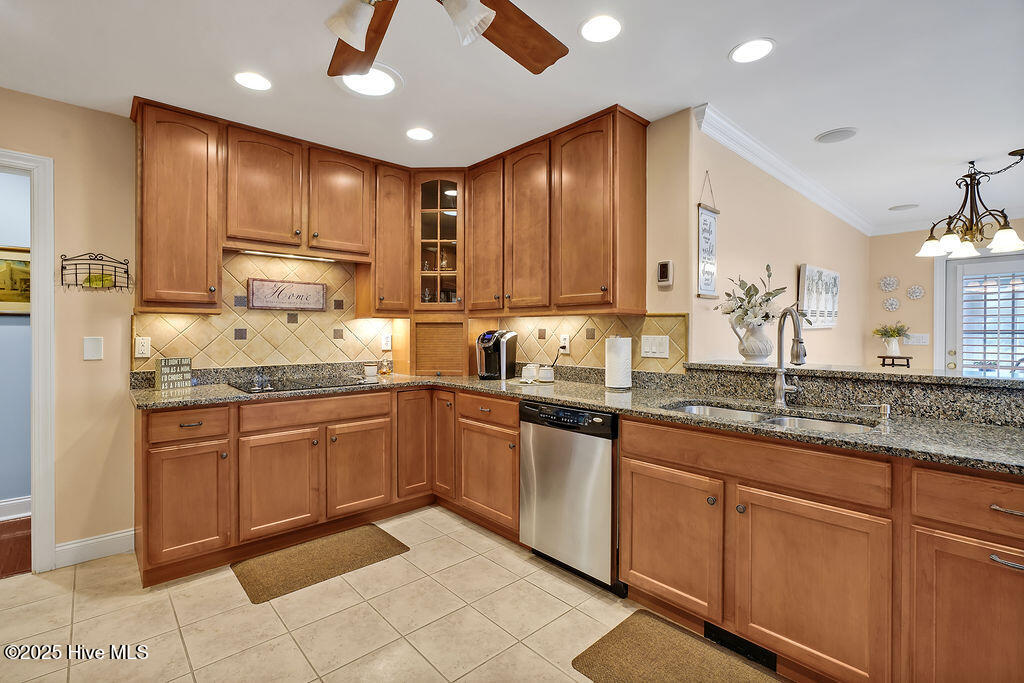 Leland, North Carolina, 28451, United States, 3 Bedrooms Bedrooms, ,3 BathroomsBathrooms,Residential,For Sale,1902314