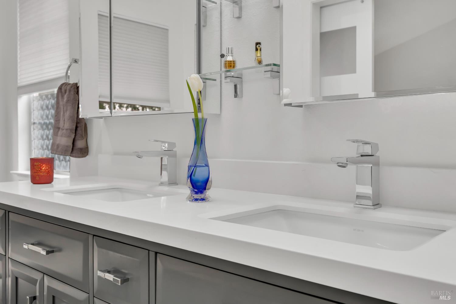 Napa, California, 94558, United States, 4 Bedrooms Bedrooms, ,3 BathroomsBathrooms,Residential,For Sale,2006007