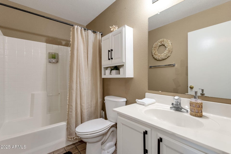 Mesa, Arizona, 85209, United States, 3 Bedrooms Bedrooms, ,2 BathroomsBathrooms,Residential,For Sale,2006207