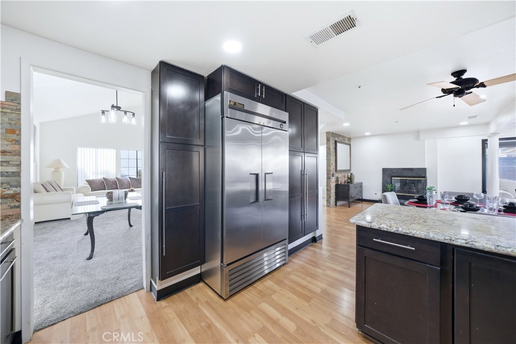 Fontana, California, 92336, United States, 3 Bedrooms Bedrooms, ,2 BathroomsBathrooms,Residential,For Sale,2028029
