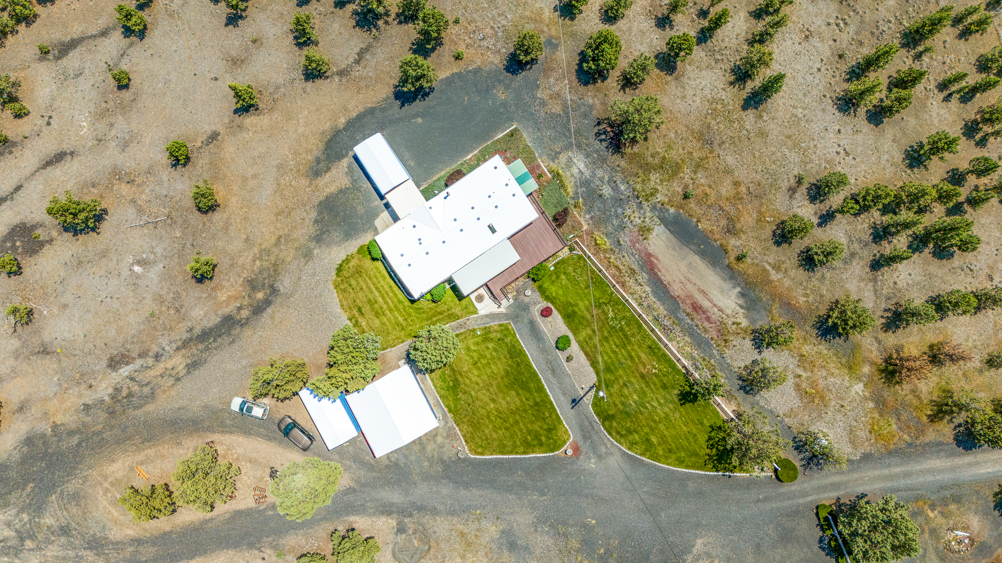 Prineville, Oregon, 97754, United States, 3 Bedrooms Bedrooms, ,2 BathroomsBathrooms,Residential,For Sale,1885821