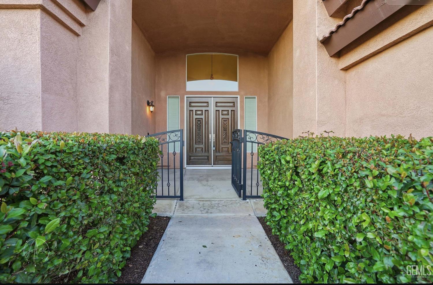 Bakersfield, California, 93314, United States, 5 Bedrooms Bedrooms, ,3 BathroomsBathrooms,Residential,For Sale,2012107