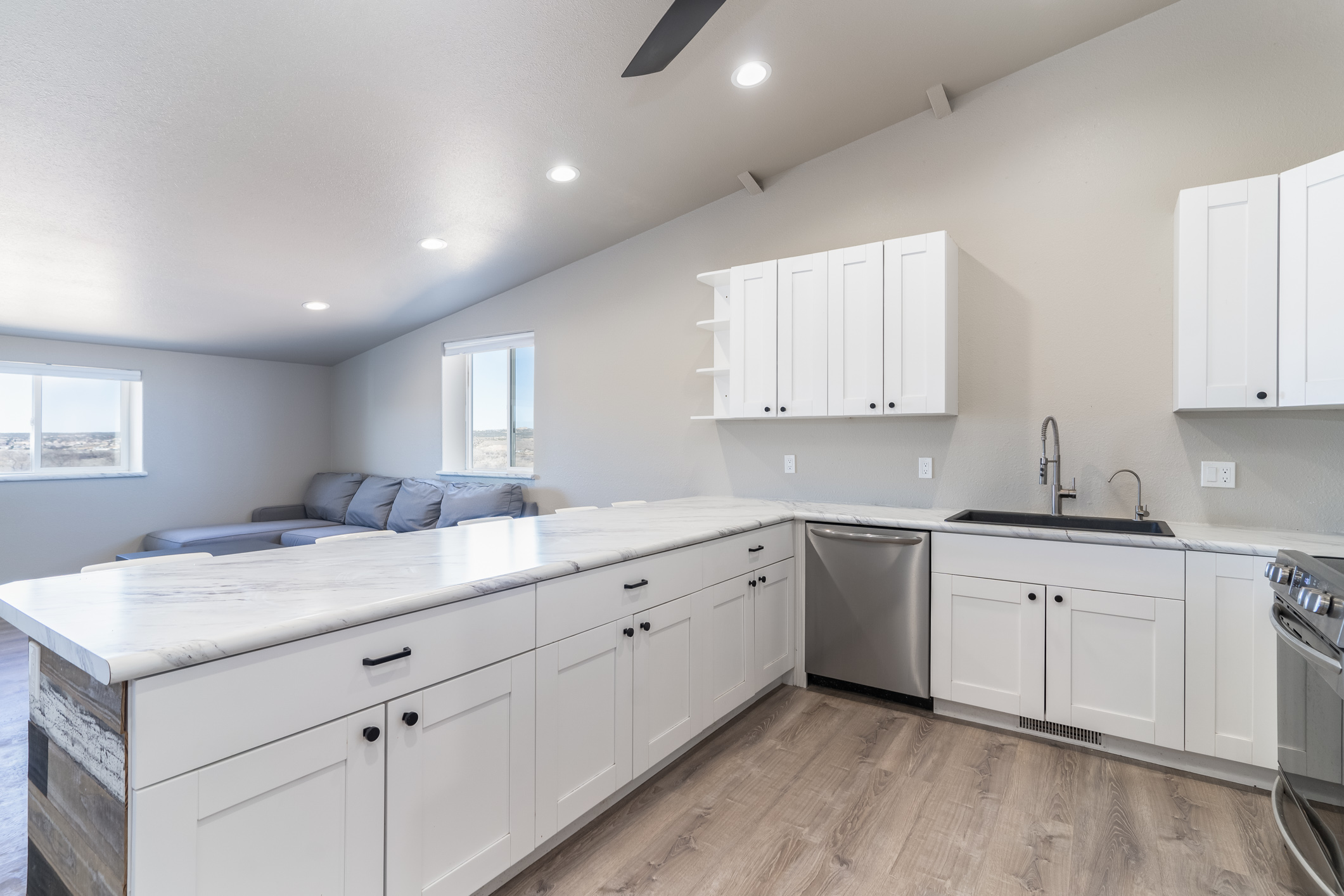 Aztec, New Mexico, 87410, United States, ,2 BathroomsBathrooms,Residential,For Sale,1980456