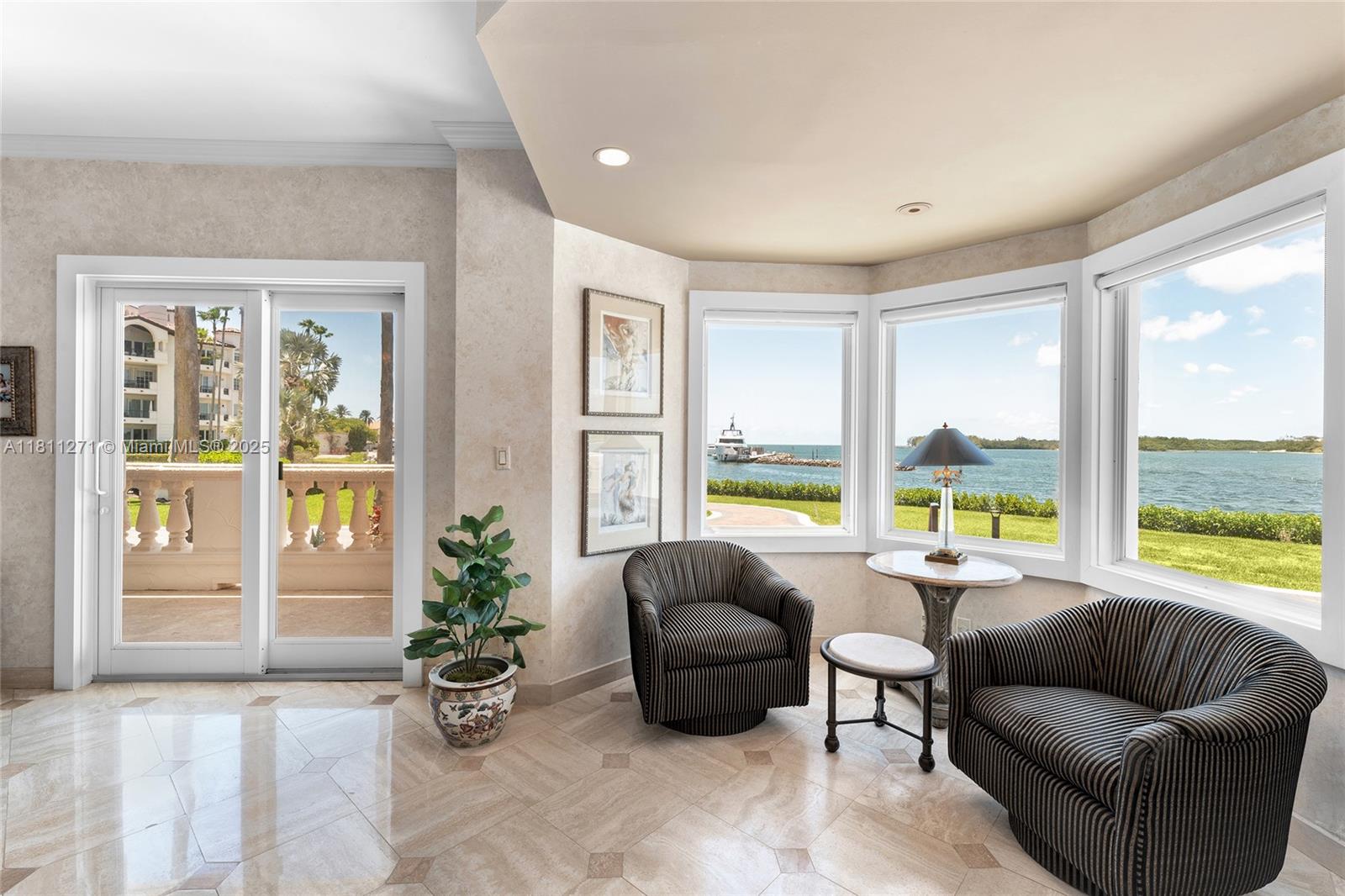 Miami Beach, Florida, 33109, United States, 4 Bedrooms Bedrooms, ,4 BathroomsBathrooms,Residential,For Sale,1837021
