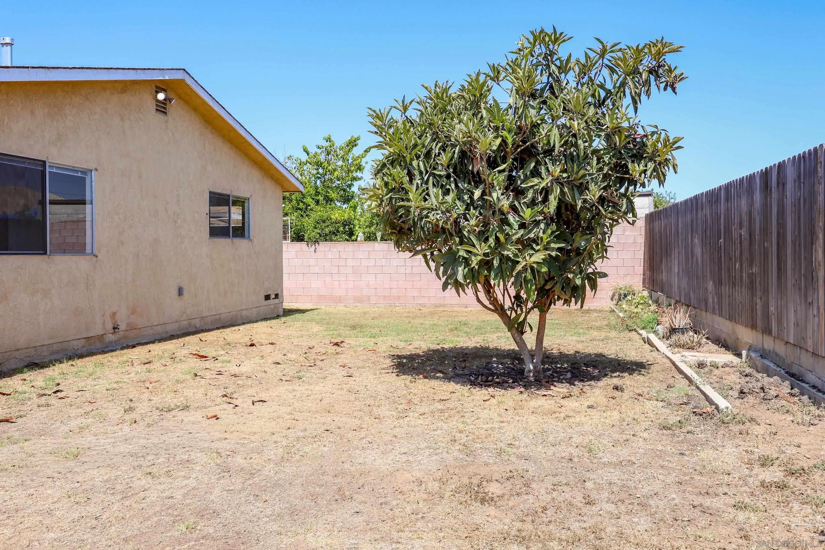 Chula Vista, California, 91910, United States, 3 Bedrooms Bedrooms, ,2 BathroomsBathrooms,Residential,For Sale,1916968
