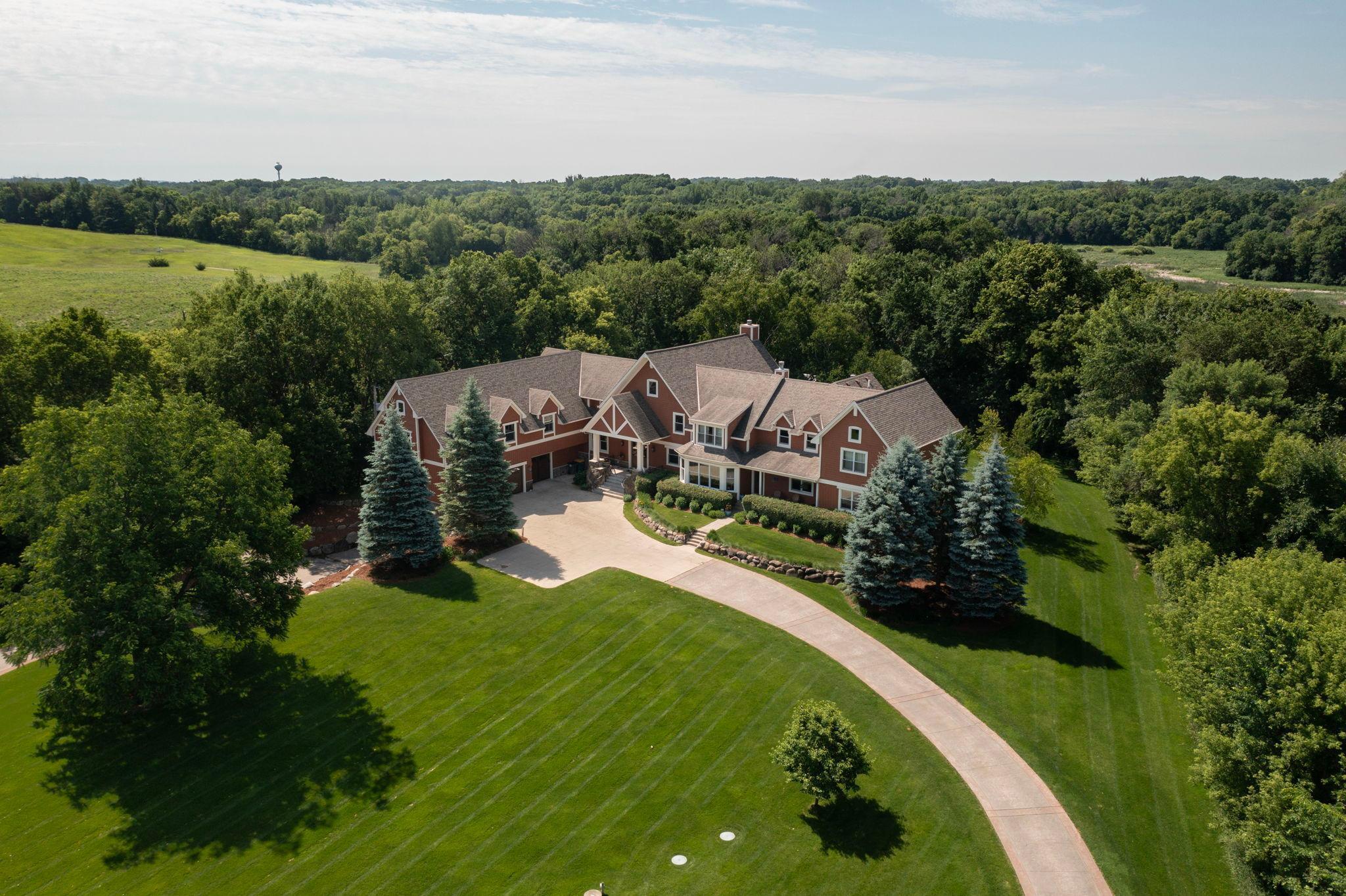 Minnetrista, Minnesota, 55364, United States, 5 Bedrooms Bedrooms, ,5 BathroomsBathrooms,Residential,For Sale,1891074