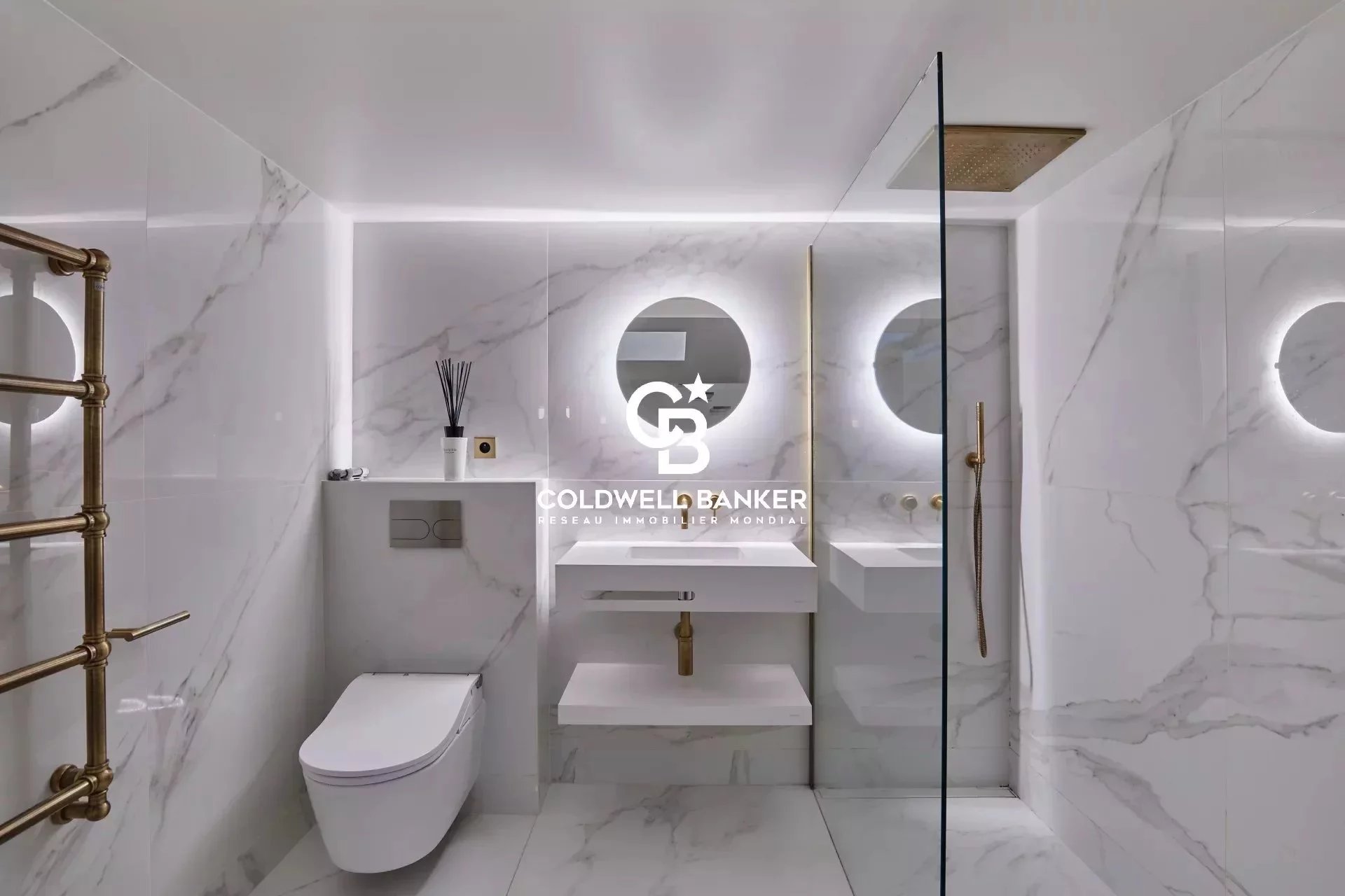 Paris 7th, Île-de-France, 75007, FR, 1 Bedroom Bedrooms, ,2 BathroomsBathrooms,Residential,For Sale,1637408