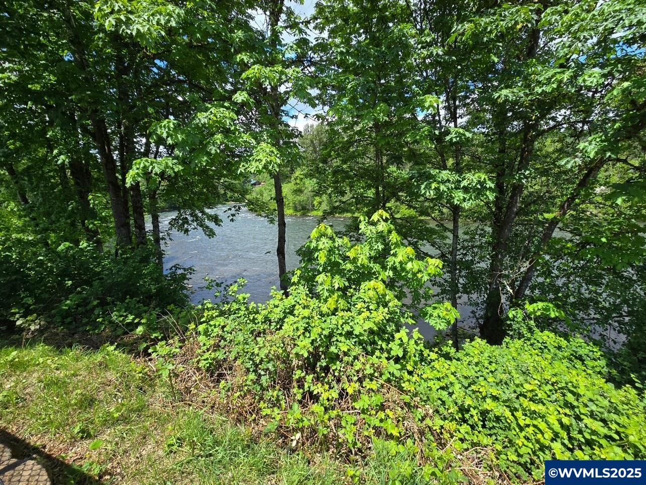 Mill City, Oregon, 97360, United States, 3 Bedrooms Bedrooms, ,2 BathroomsBathrooms,Residential,For Sale,1820943