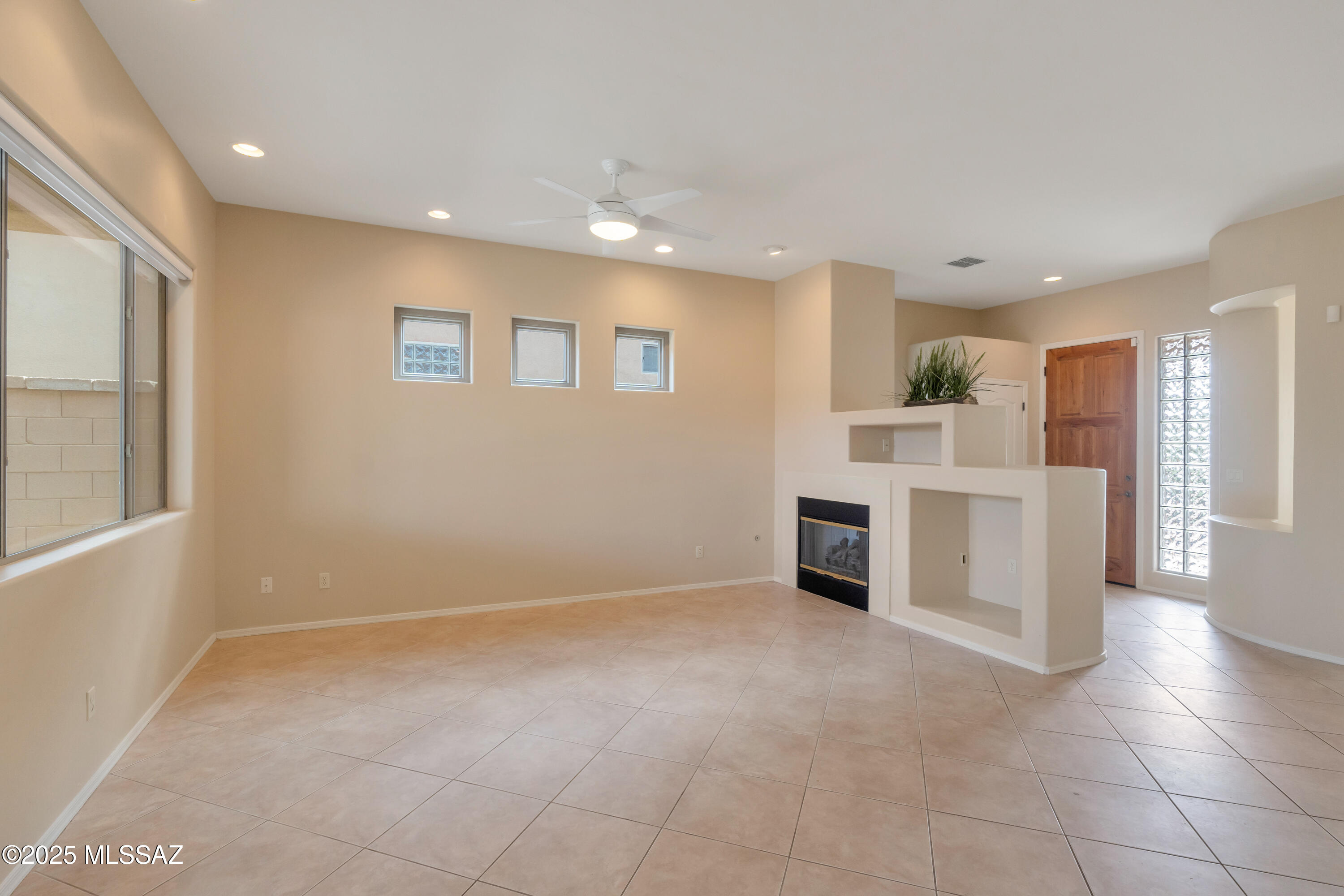 Tucson, Arizona, 85718, United States, 3 Bedrooms Bedrooms, ,2 BathroomsBathrooms,Residential,For Sale,1847583