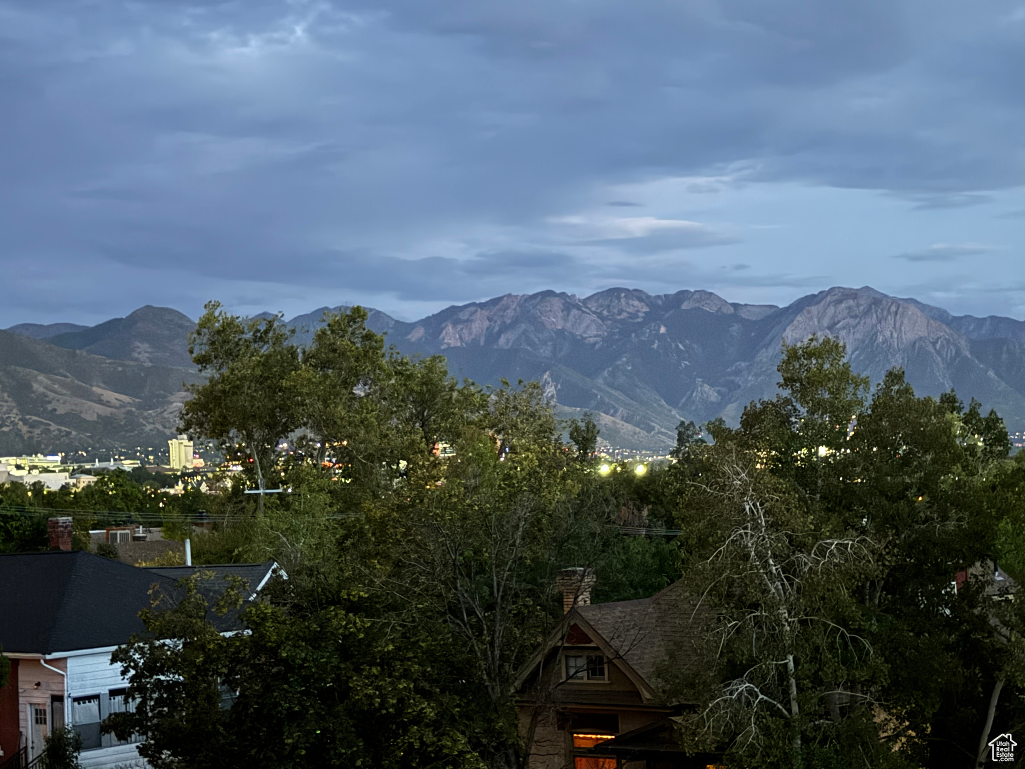 Salt Lake City, Utah, 84103, United States, 3 Bedrooms Bedrooms, ,2 BathroomsBathrooms,Residential,For Sale,1925078