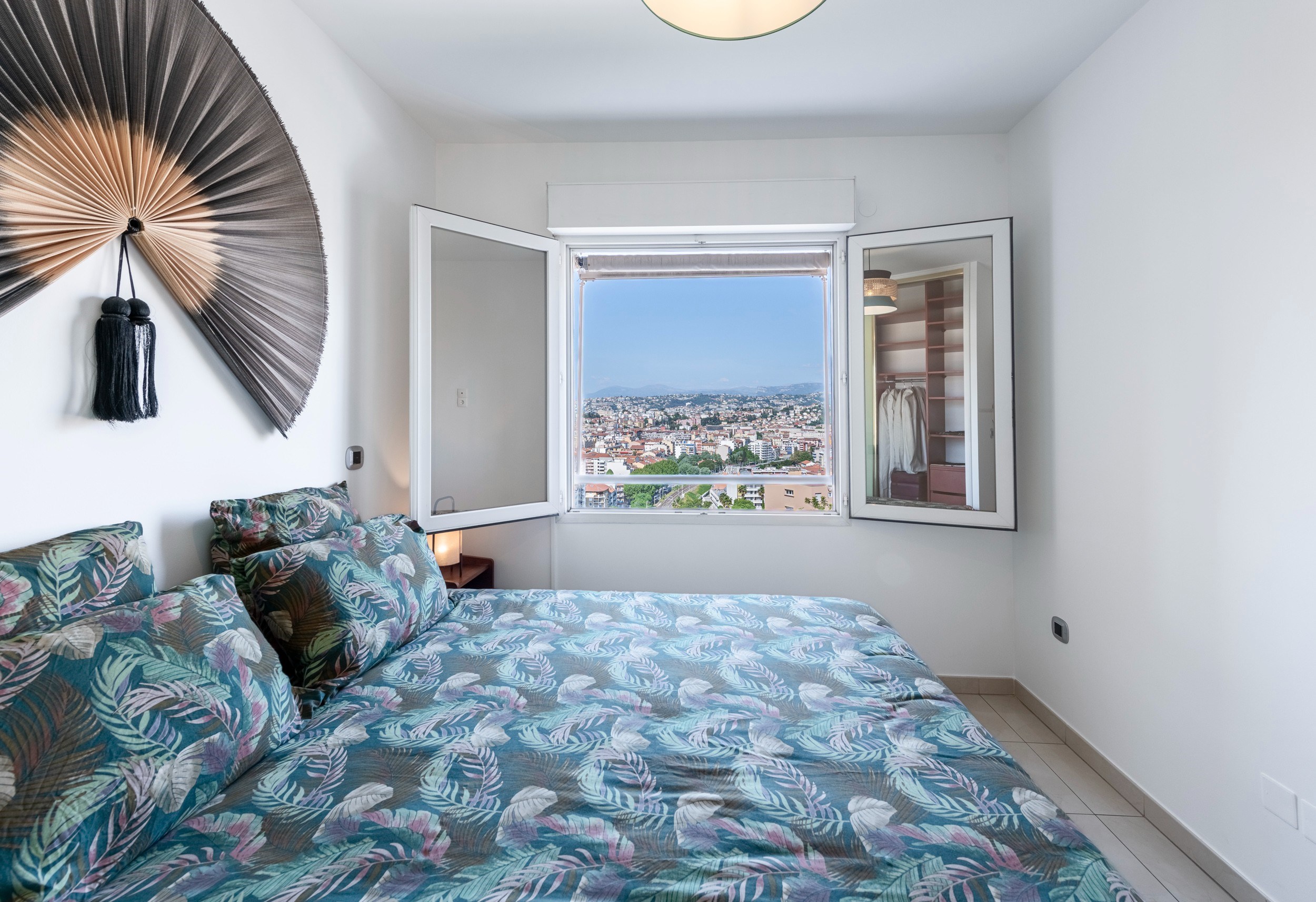  Nice Mont Boron top floor apartment with wraparound terrace and sea glimpse, Fr… - 物件實景