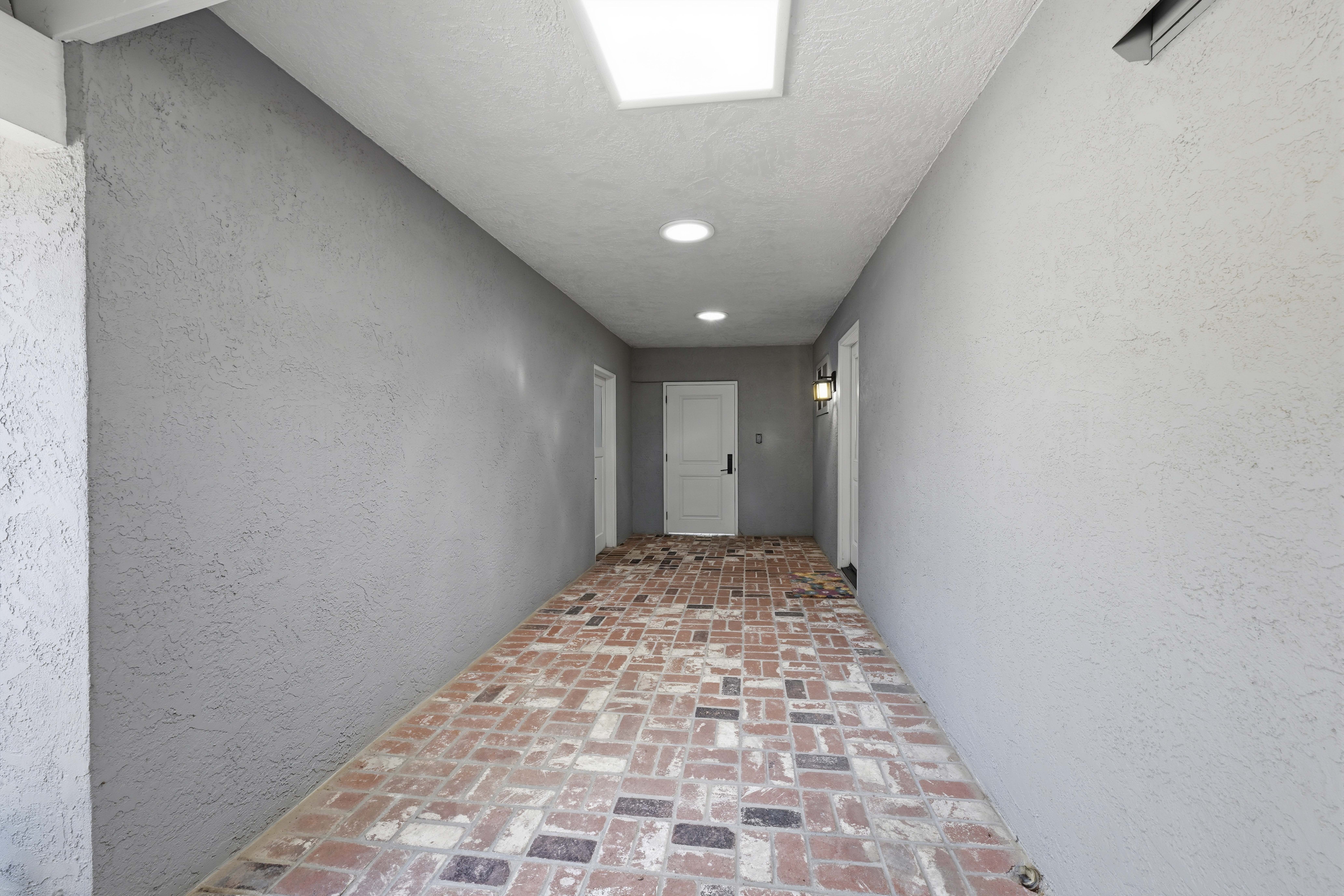  2929 Latham Drive, Sacramento, CA 95864 - 物件實景