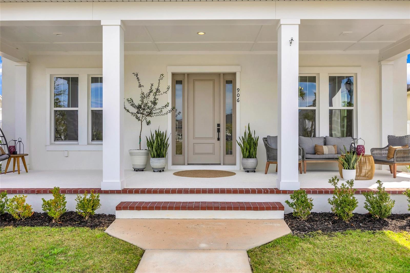 WINTER GARDEN, Florida, 34787, United States, 4 Bedrooms Bedrooms, ,4 BathroomsBathrooms,Residential,For Sale,2014519
